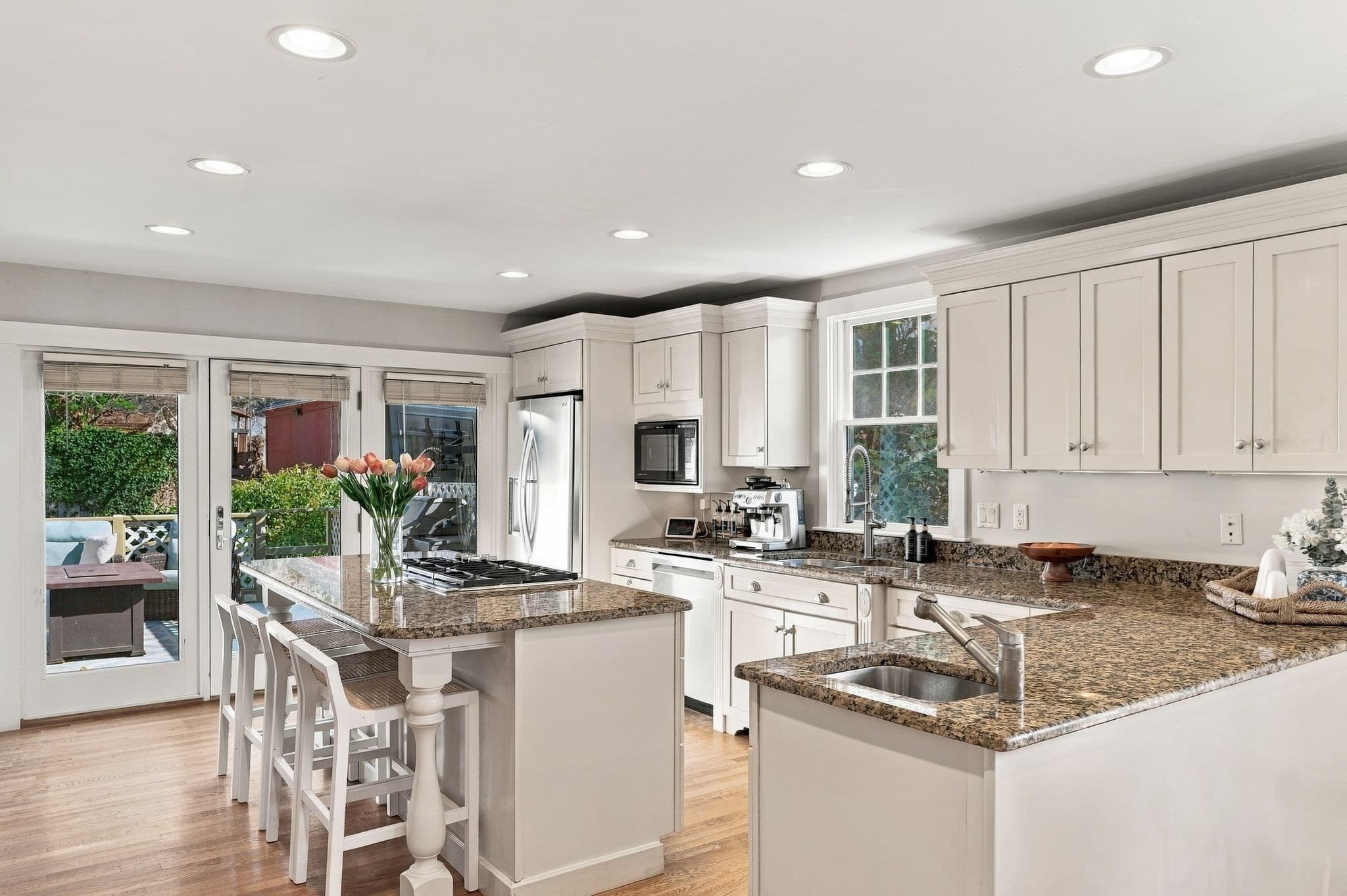 Single Family Residence at 10 Emerald Rd, Nahant MA 01908, Nahant, photo 9 of 42