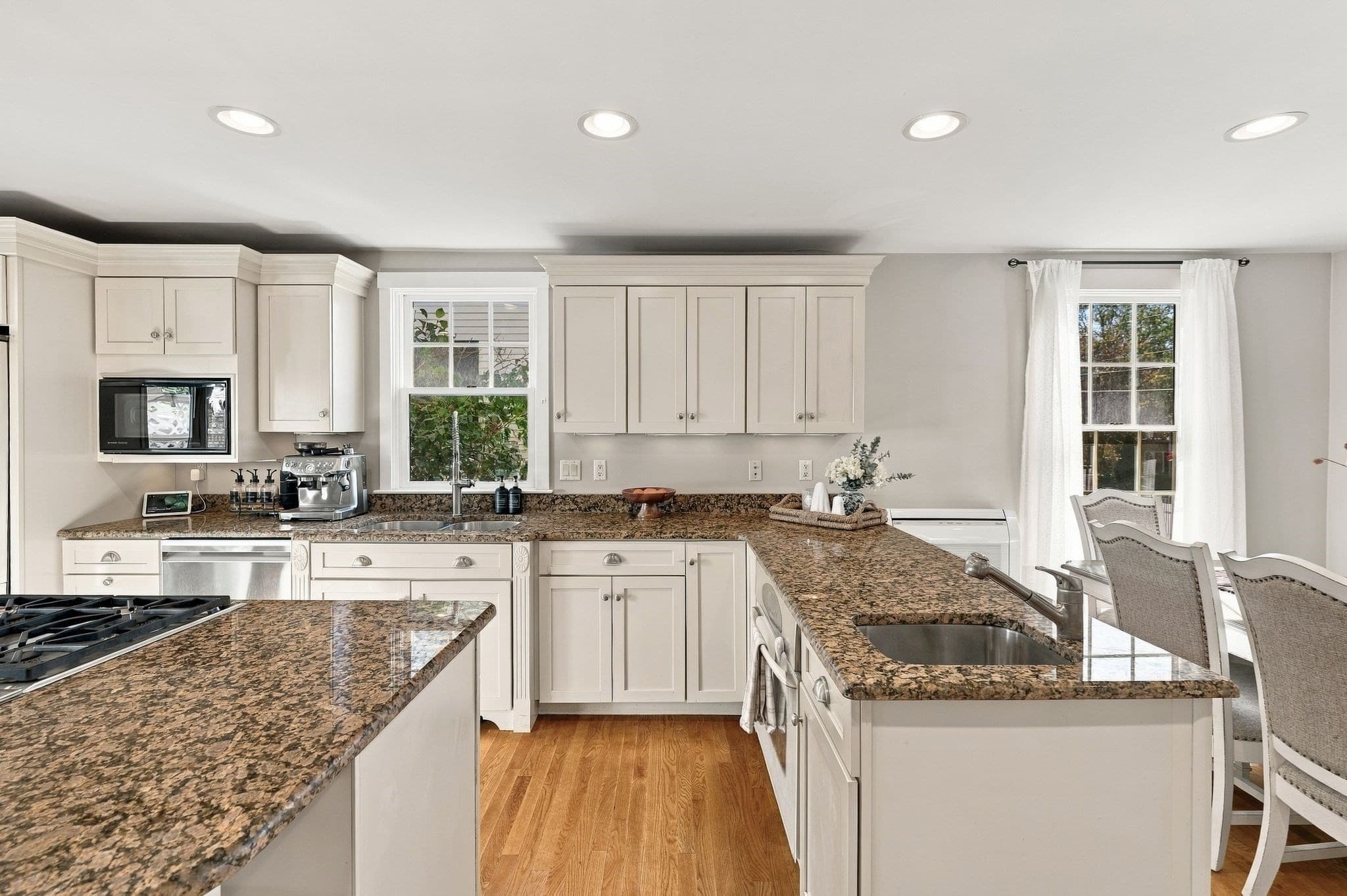 Single Family Residence at 10 Emerald Rd, Nahant MA 01908, Nahant, photo 10 of 42