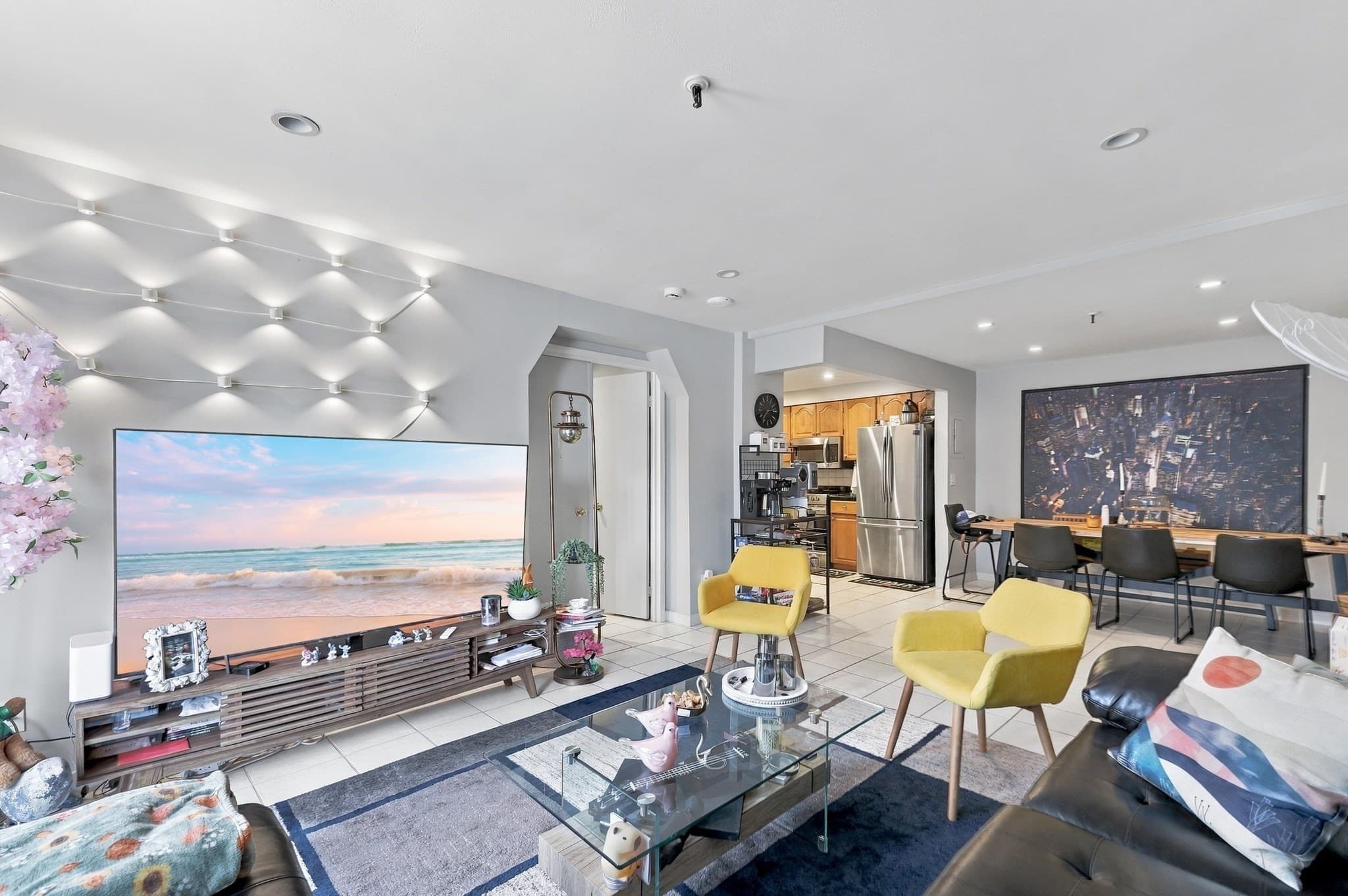 Condominium at 382 Ocean Ave # 308, Revere MA 02151, Revere, photo 12 of 31