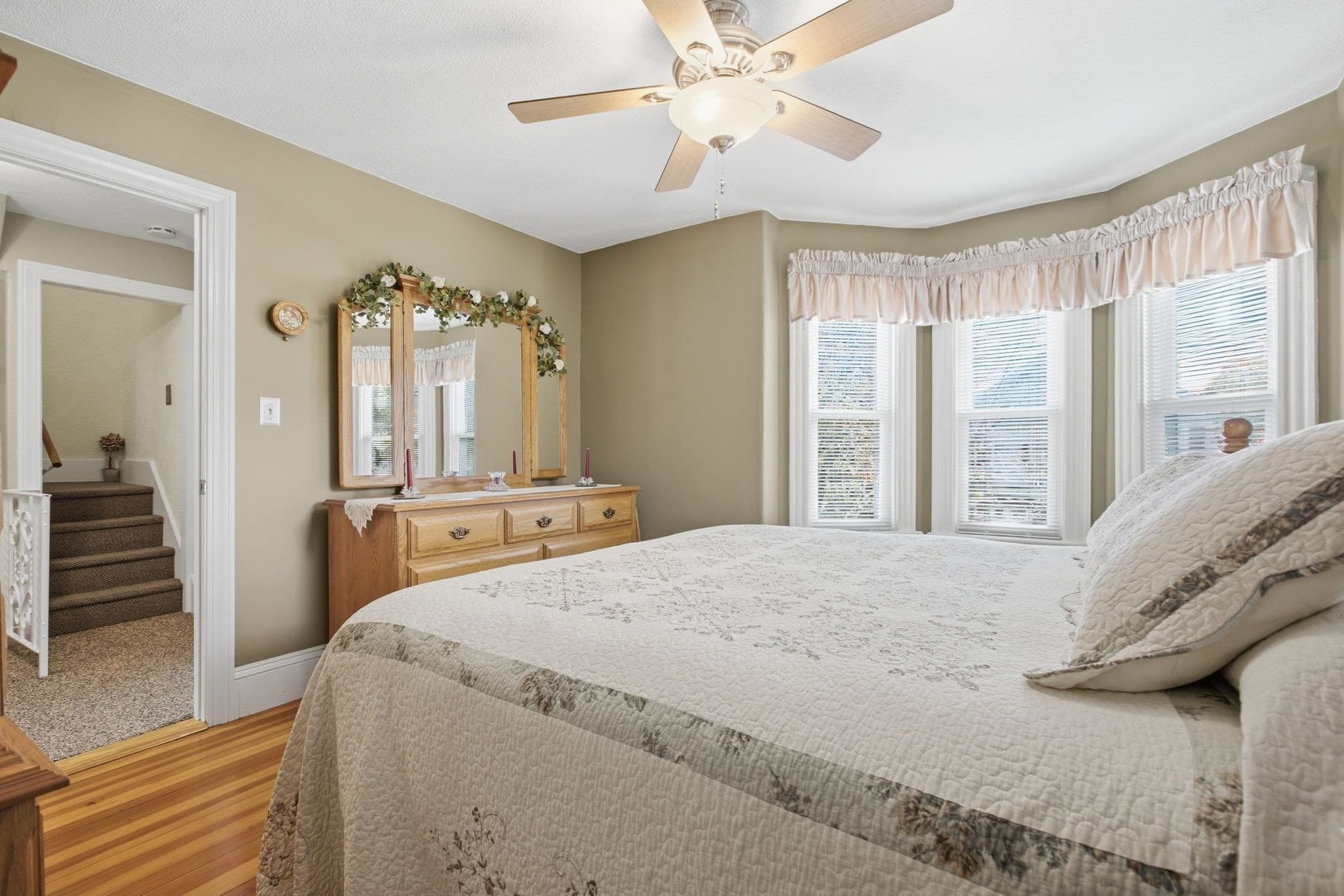 2 Family - 2 Units Up/Down at 24-26 Tappan Street, Melrose MA 02176, Melrose, photo 13 of 37