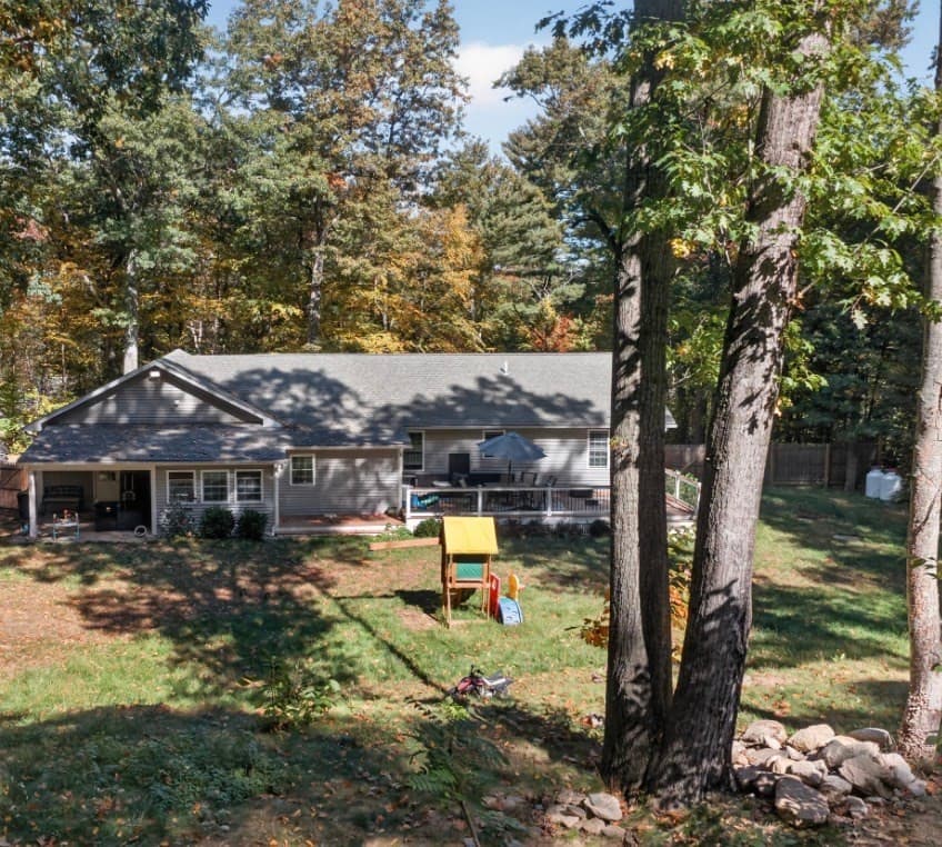 Single Family Residence at 100 Sprague St, Northbridge MA 01534, Northbridge, photo 4 of 21