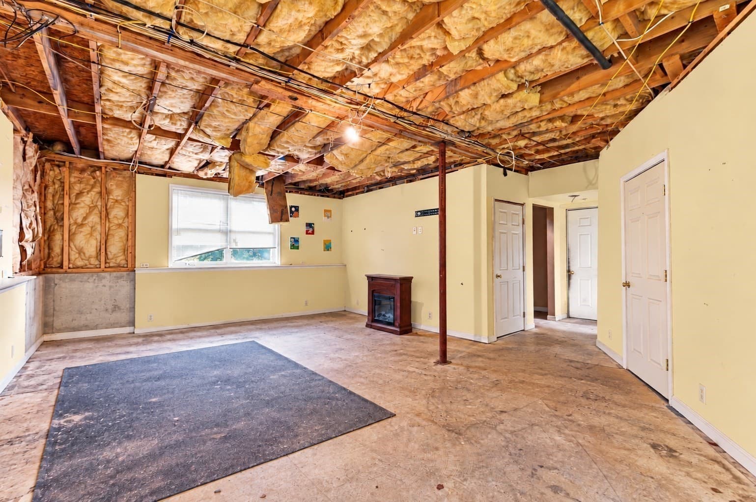 Single Family Residence at 96 Mendall Rd, Acushnet MA 02743, Acushnet, photo 24 of 34