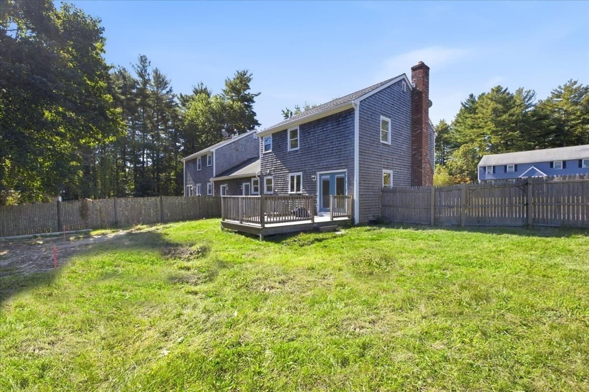 Single Family Residence at 17 Flagstone Pl # 17, Bridgewater MA 02324, Bridgewater, photo 33 of 42