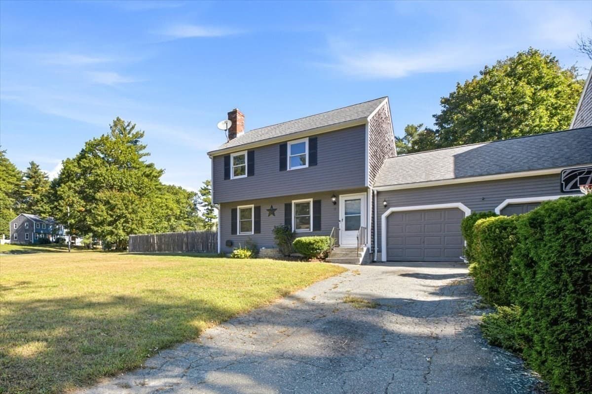 Single Family Residence at 17 Flagstone Pl # 17, Bridgewater MA 02324, Bridgewater, photo 37 of 42