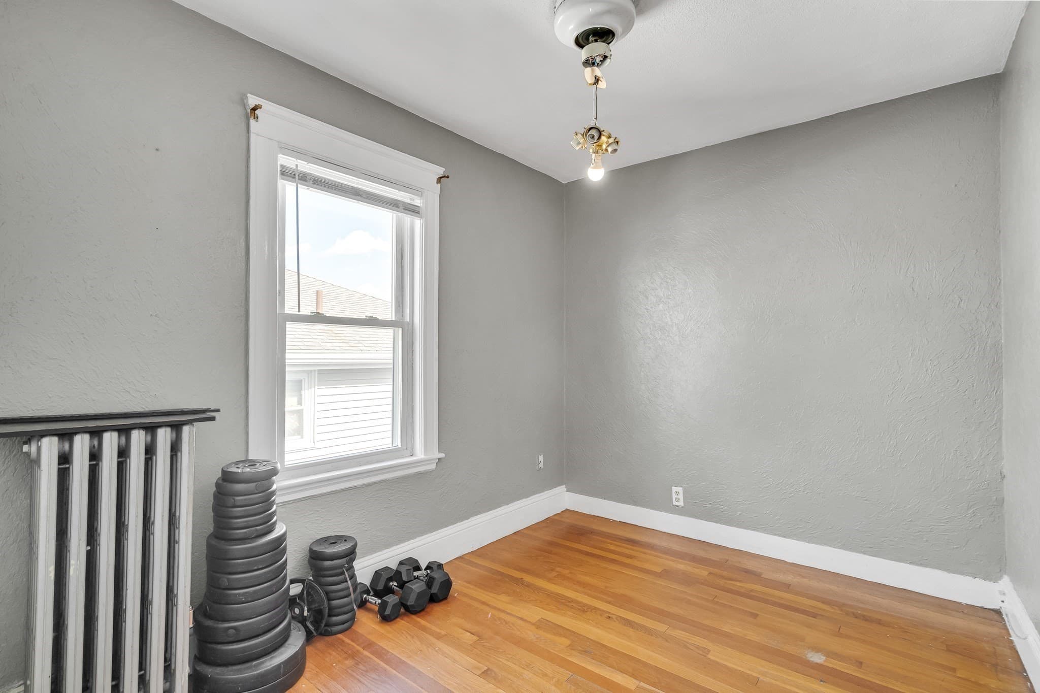 2 Family - 2 Units Up/Down at 46 South Avenue, Revere MA 02151, Revere, photo 21 of 33