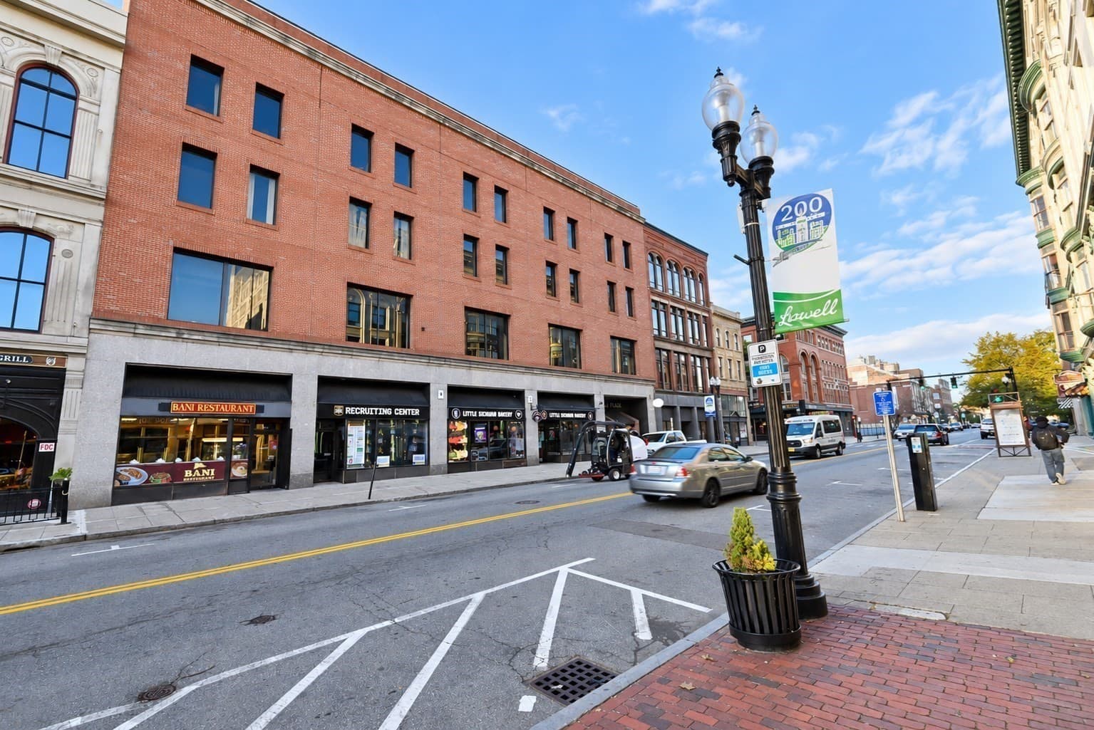 134 Merrimack St, Lowell MA 01852