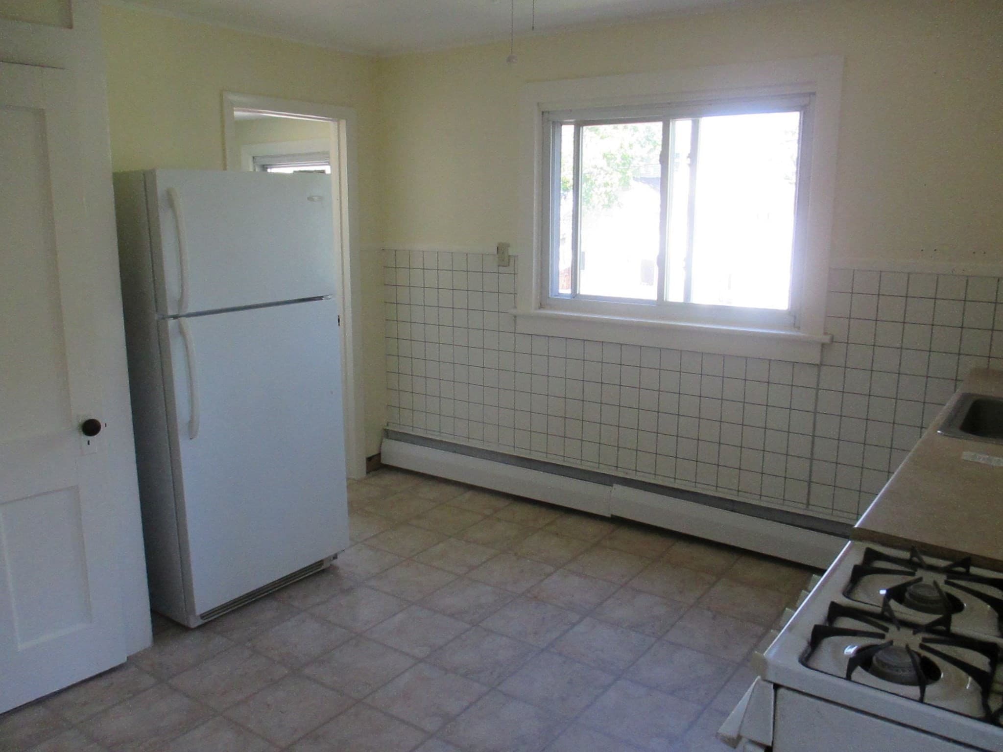 2 Family - 2 Units Up/Down at 39 Holyoke Street, Northampton MA 01060, Northampton, photo 20 of 38