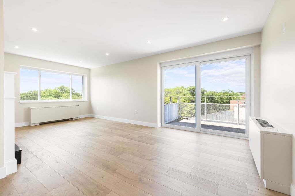 Condominium at 14 Concord Ave # 824, Cambridge MA 02138, Cambridge, photo 4 of 18