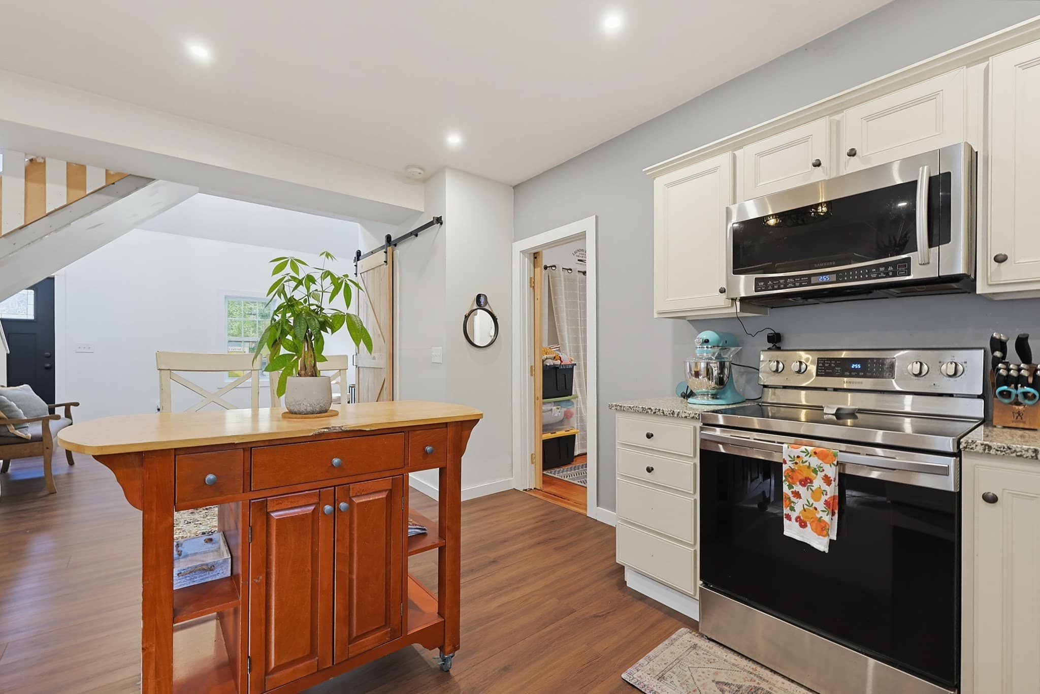 Single Family Residence at 15 W Cedar Rd, Norfolk MA 02056, Norfolk, photo 7 of 32