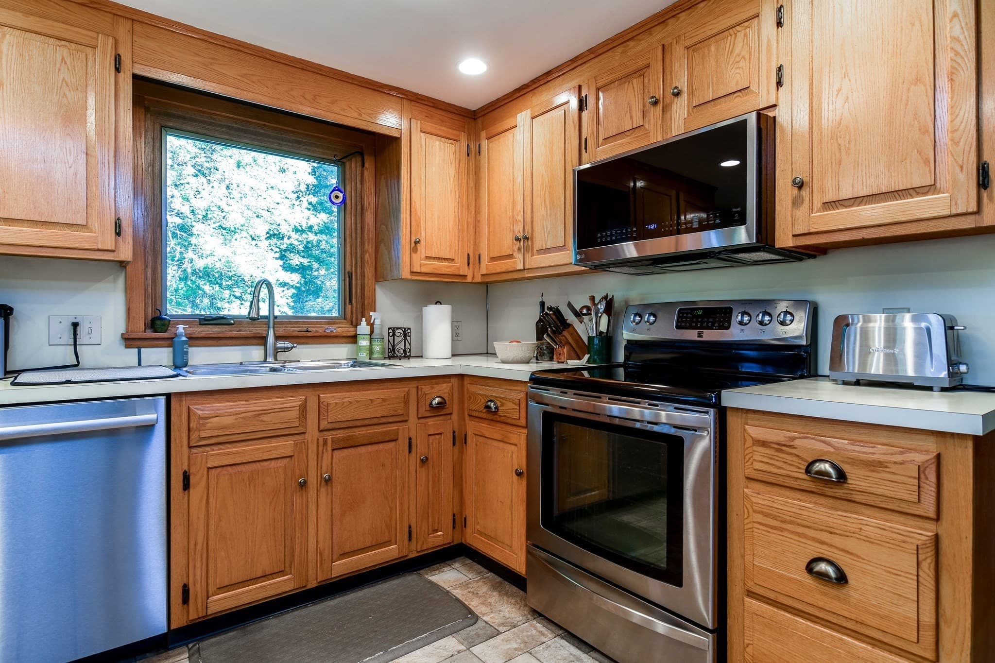 Single Family Residence at 8 Digren Road, Natick MA 01760, Natick, photo 6 of 31