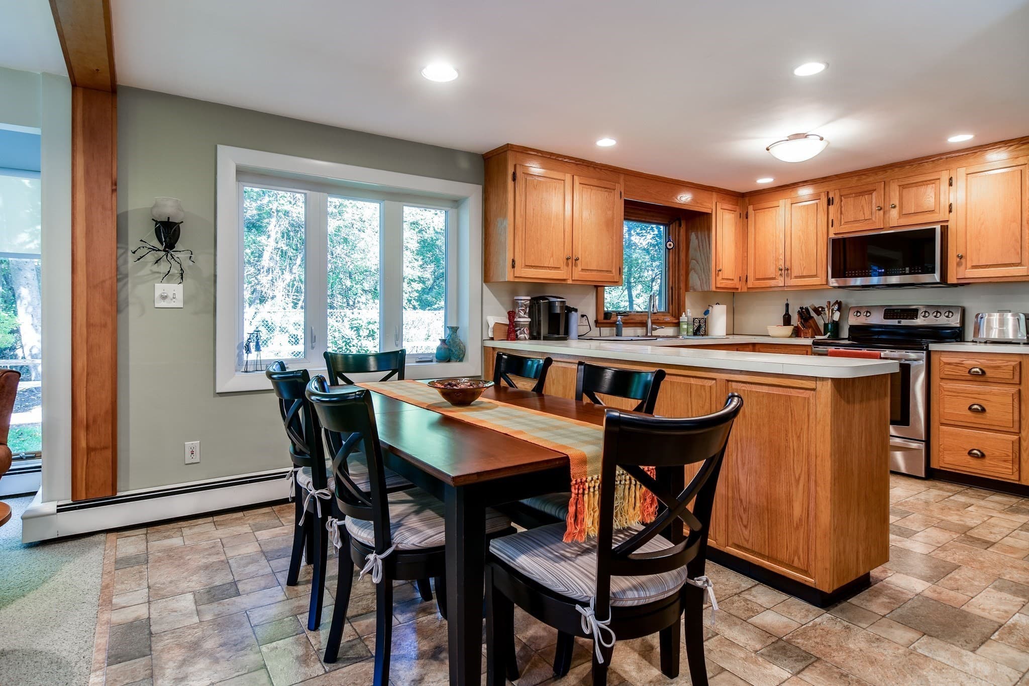Single Family Residence at 8 Digren Road, Natick MA 01760, Natick, photo 10 of 31
