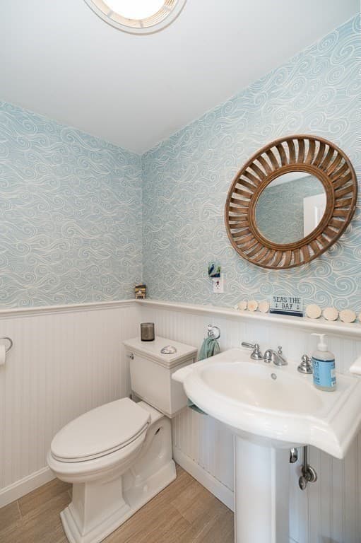 Single Family Residence at 1 Beachview Ln, Ipswich MA 01938, Ipswich, photo 19 of 41