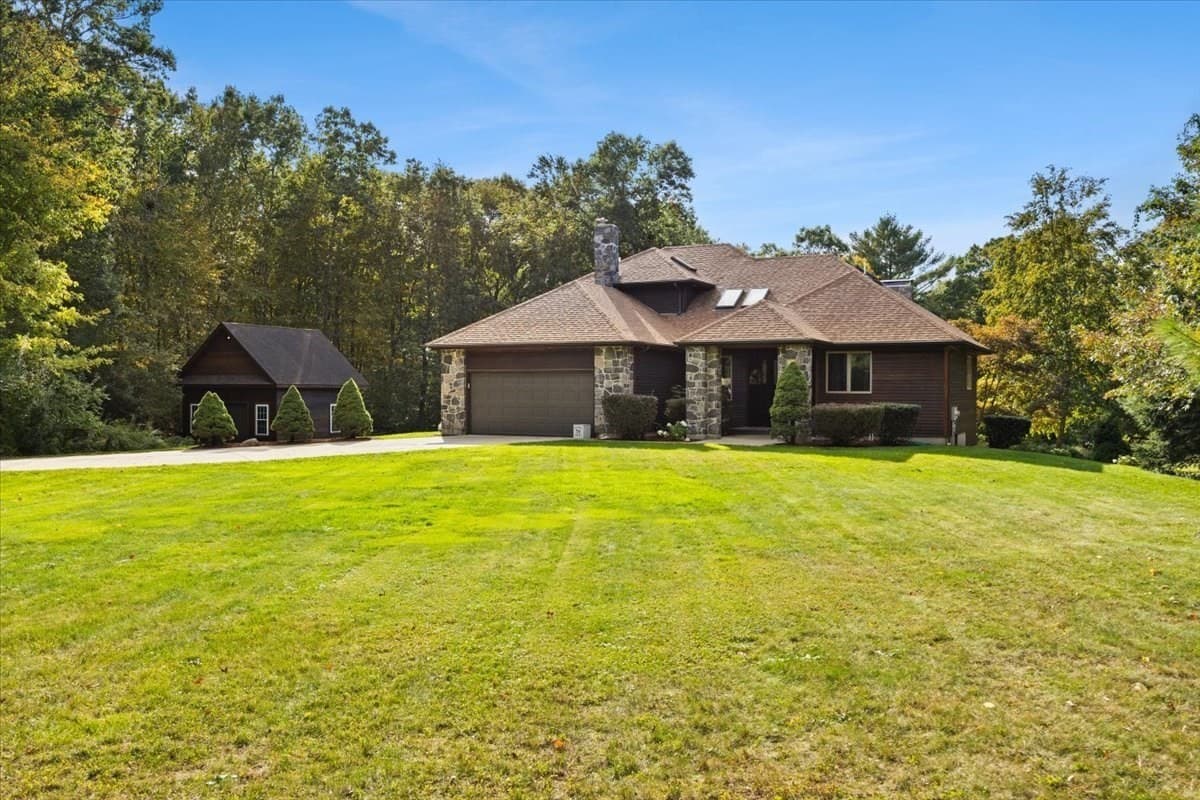 Single Family Residence at 38 Purchase St, Rehoboth MA 02769, Rehoboth, photo 2 of 42