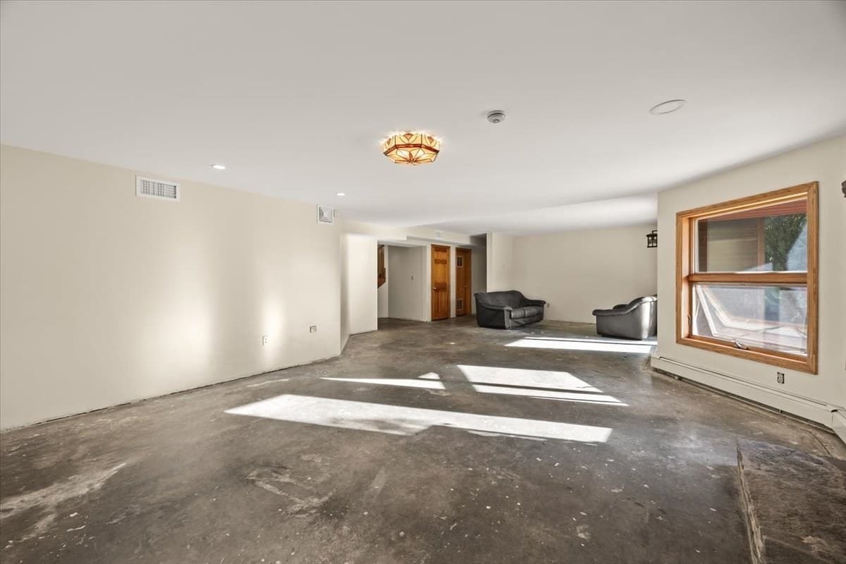 Single Family Residence at 38 Purchase St, Rehoboth MA 02769, Rehoboth, photo 32 of 42