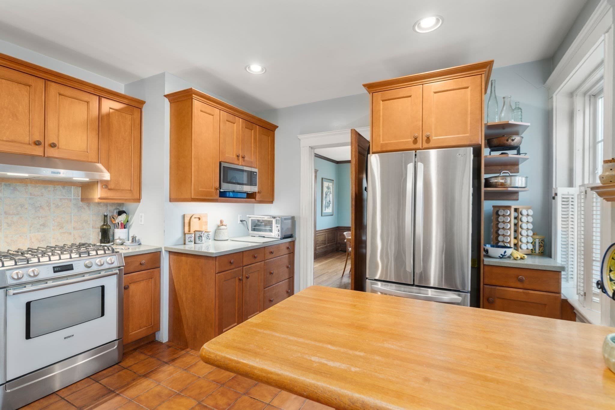 Condominium at 4 Alton Court # 3, Brookline MA 02446, Brookline, photo 12 of 26