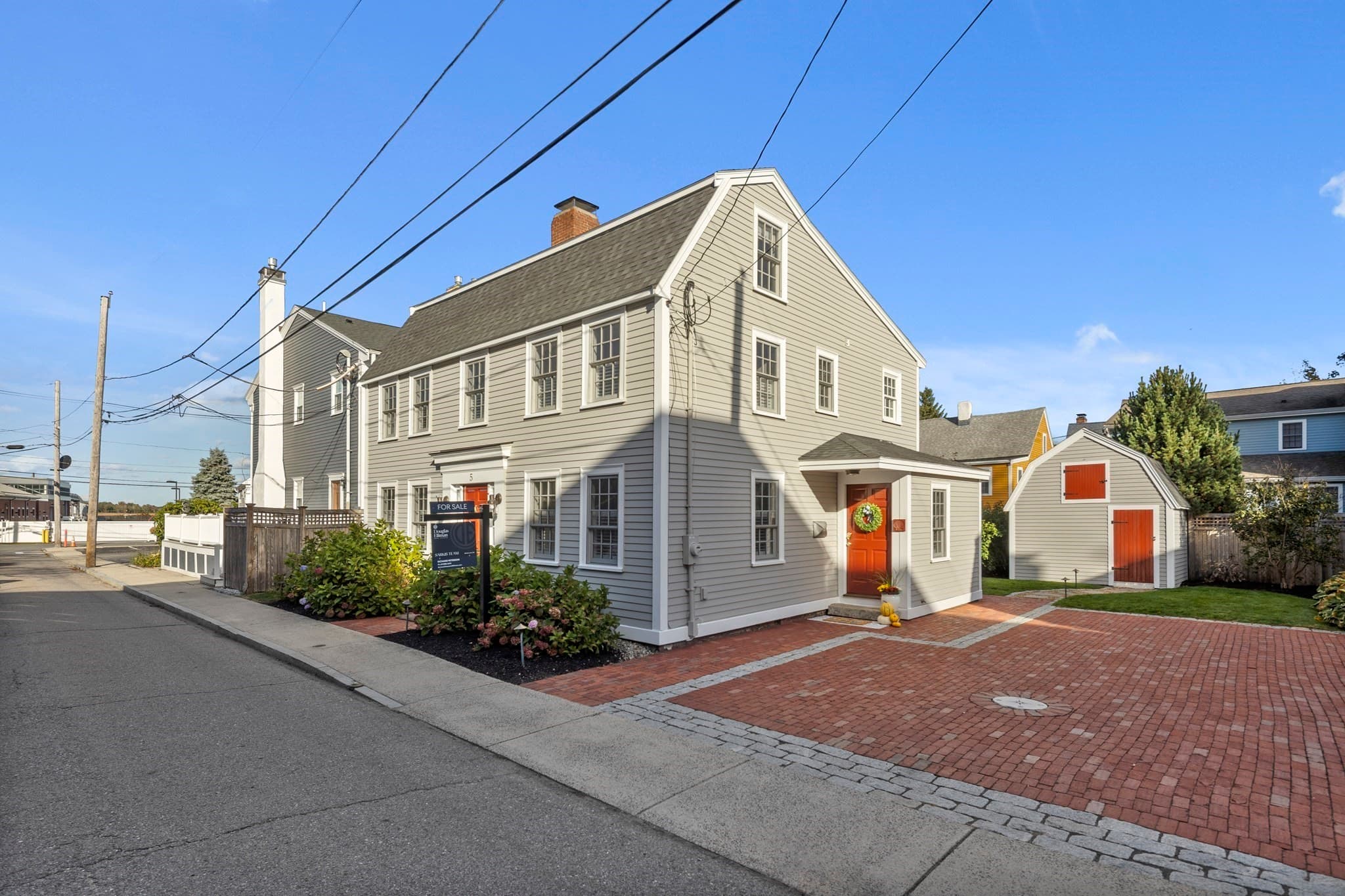 Single Family Residence at 5 Salem St, Newburyport MA 01950, Newburyport, photo 2 of 34