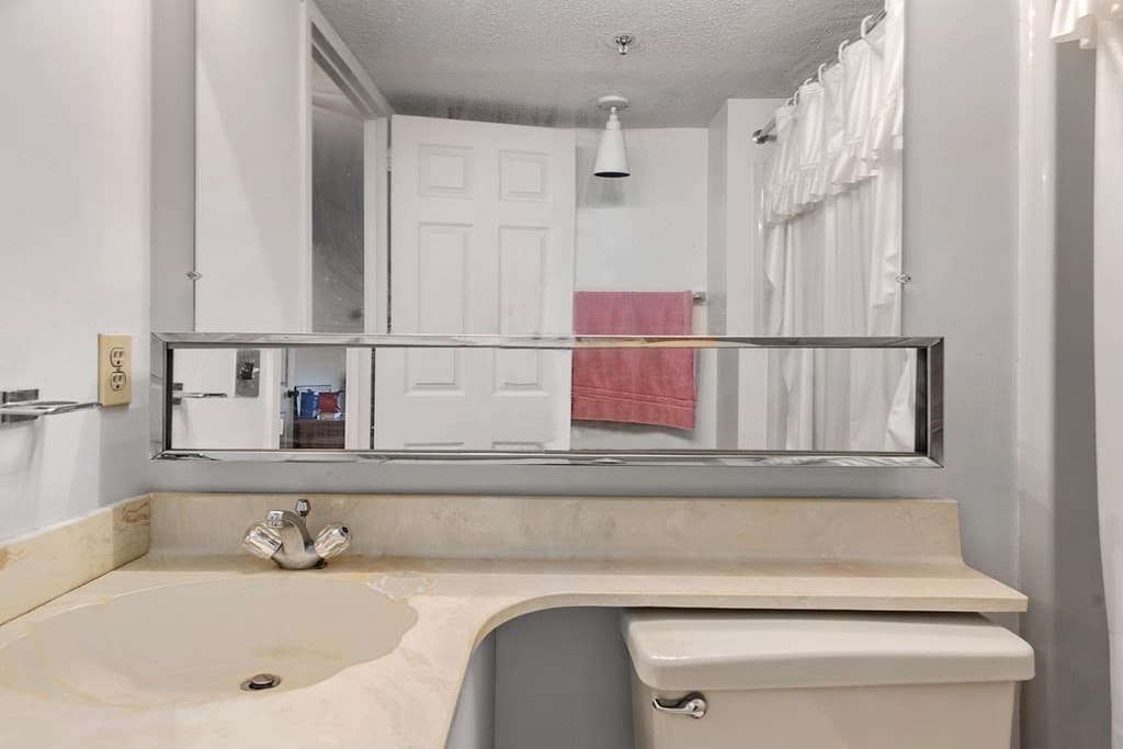 Condominium at 250 Hammond Pond Parkway # 1611S, Newton MA 02467, Newton, photo 9 of 13