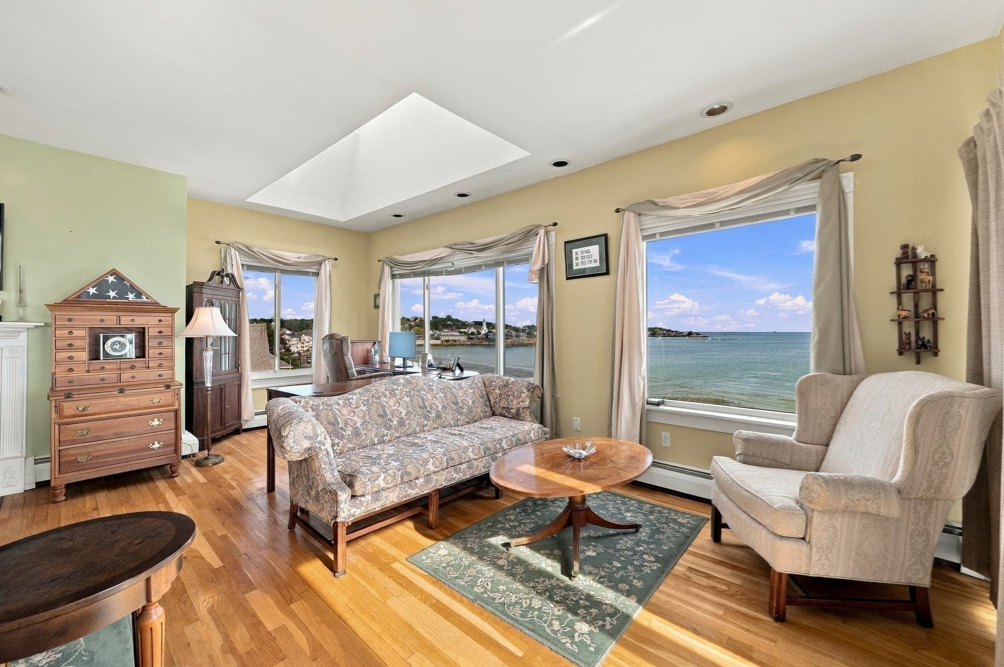 Condominium at 9 Lynn Shore Drive PH, Lynn MA 01902, Lynn, photo 17 of 41