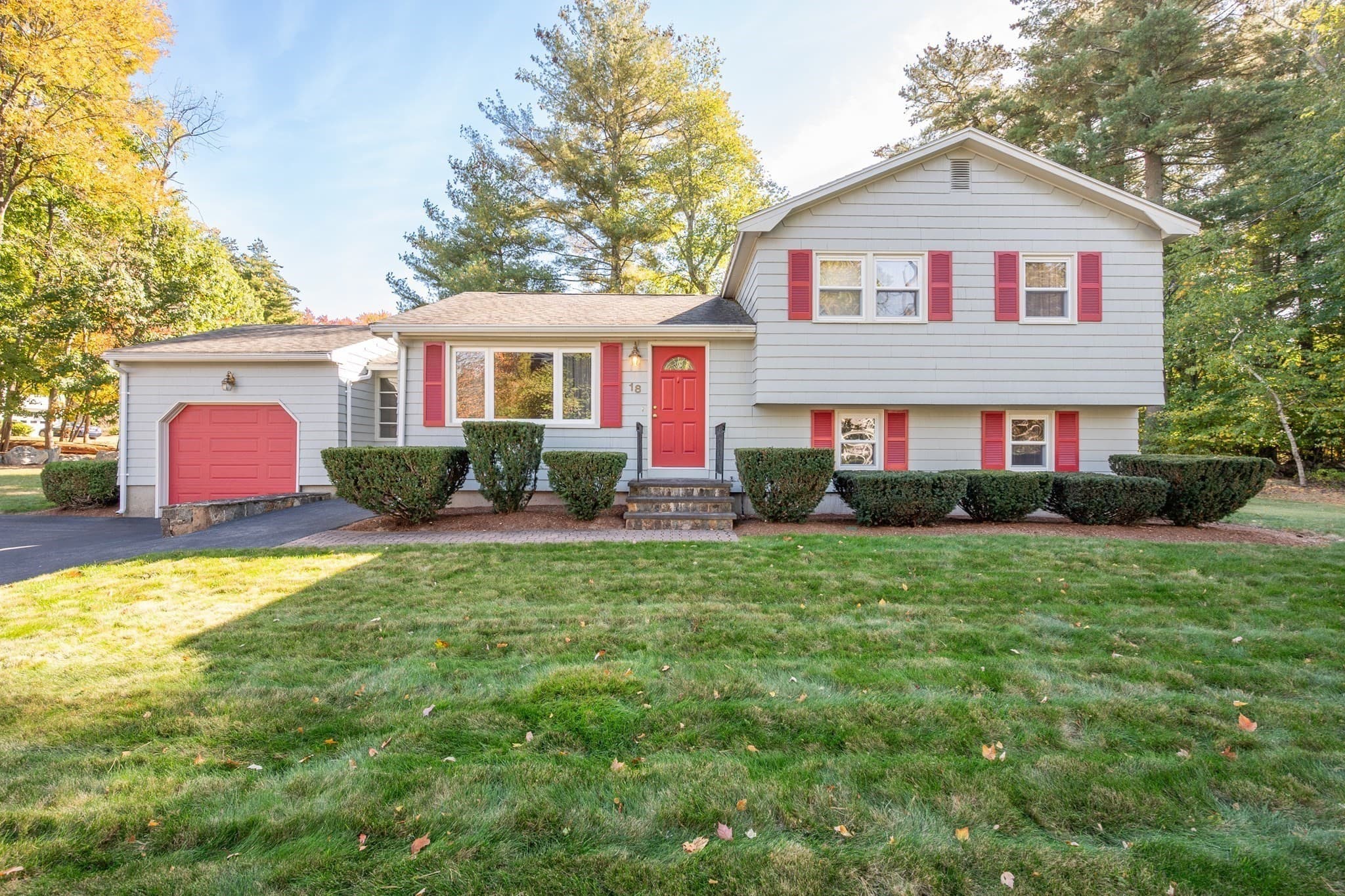 Single Family Residence at 18 Harnden Road, Billerica MA 01821, Billerica, photo 2 of 37
