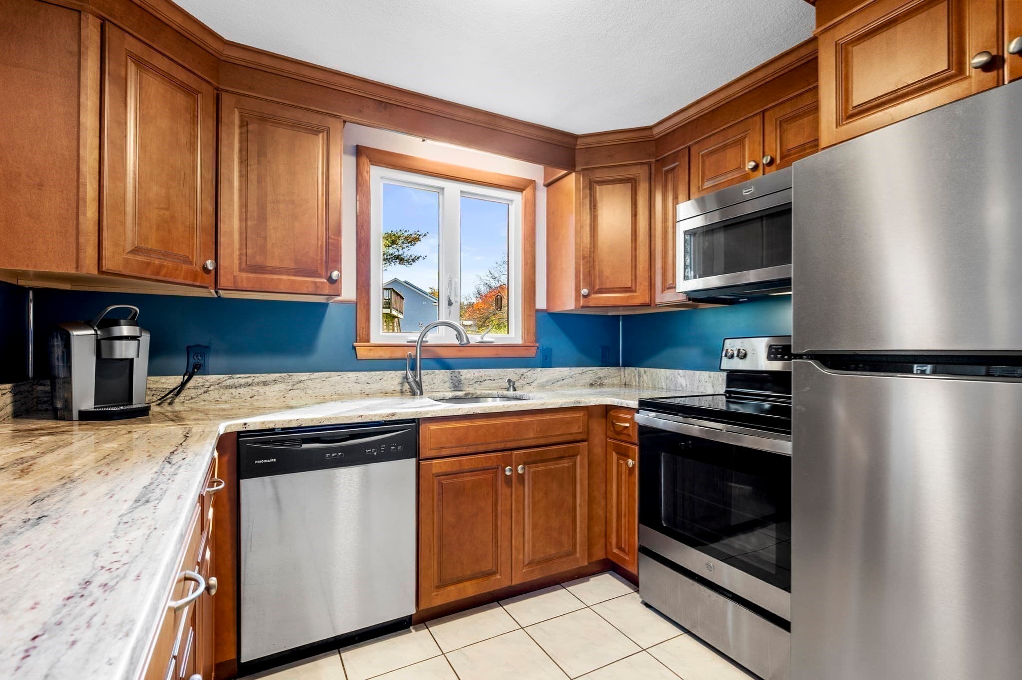 Single Family Residence at 18 Harnden Road, Billerica MA 01821, Billerica, photo 4 of 37