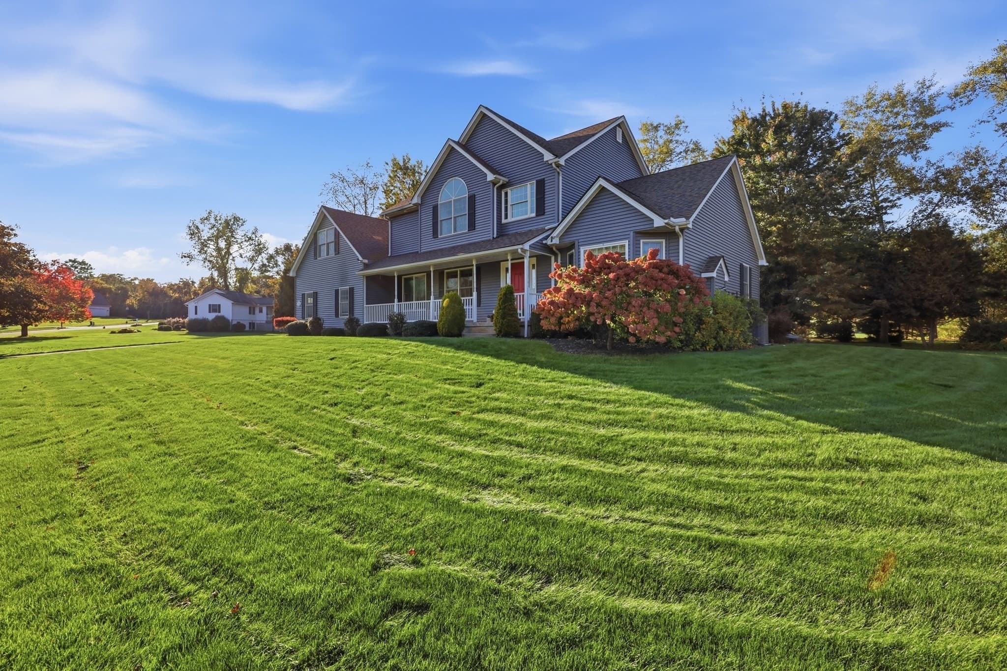 Single Family Residence at 7 Holly Cir, Easthampton MA 01027, Easthampton, photo 2 of 42