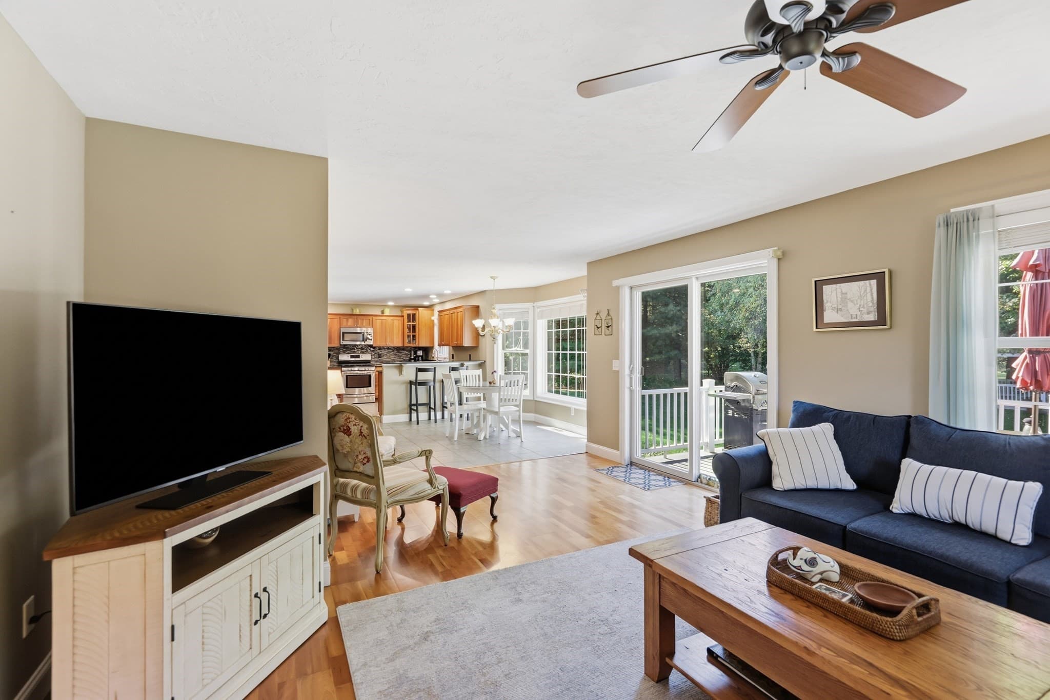 Single Family Residence at 7 Holly Cir, Easthampton MA 01027, Easthampton, photo 13 of 42