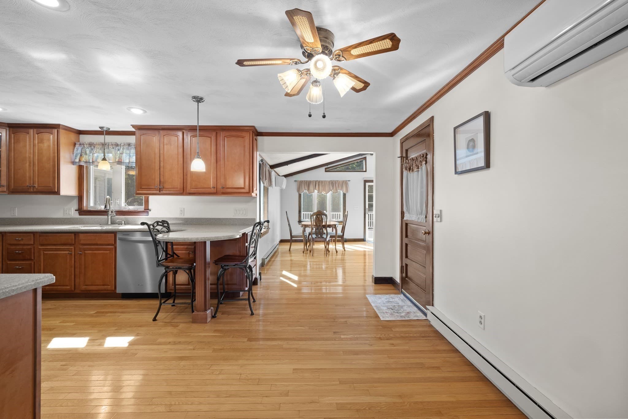 Single Family Residence at 1036 Cohannet St, Taunton MA 02780, Taunton, photo 6 of 37
