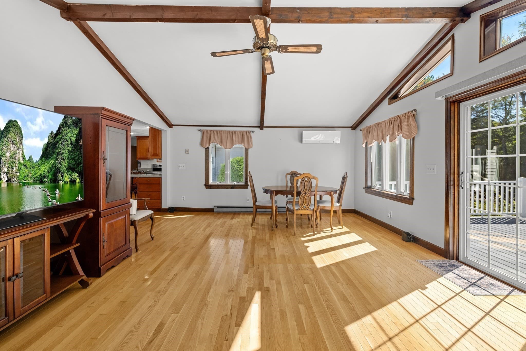 Single Family Residence at 1036 Cohannet St, Taunton MA 02780, Taunton, photo 12 of 37