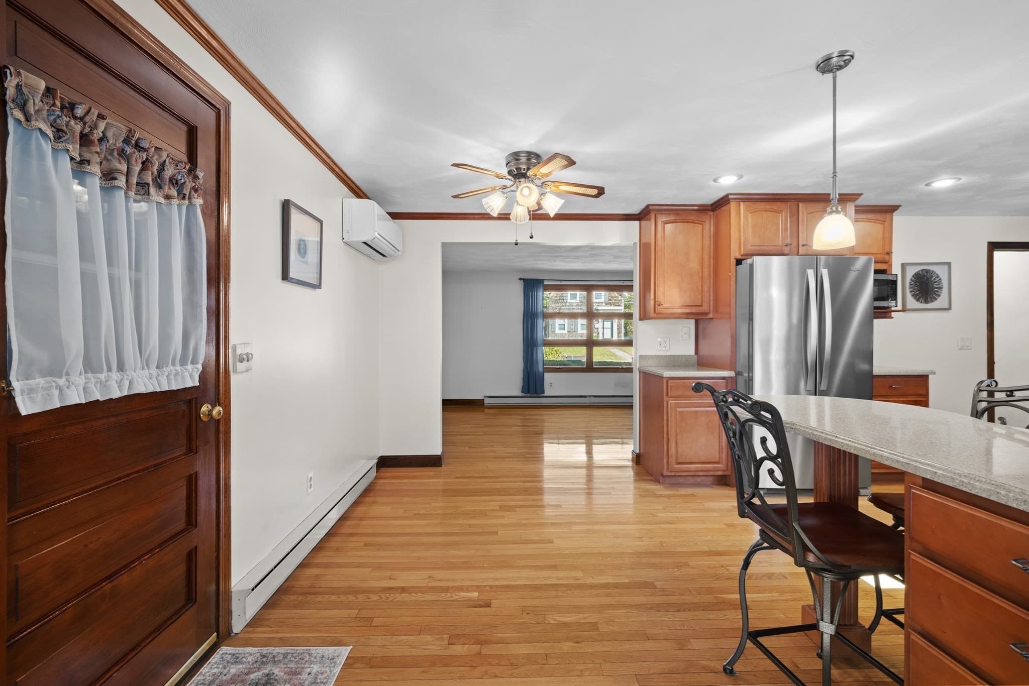 Single Family Residence at 1036 Cohannet St, Taunton MA 02780, Taunton, photo 7 of 37