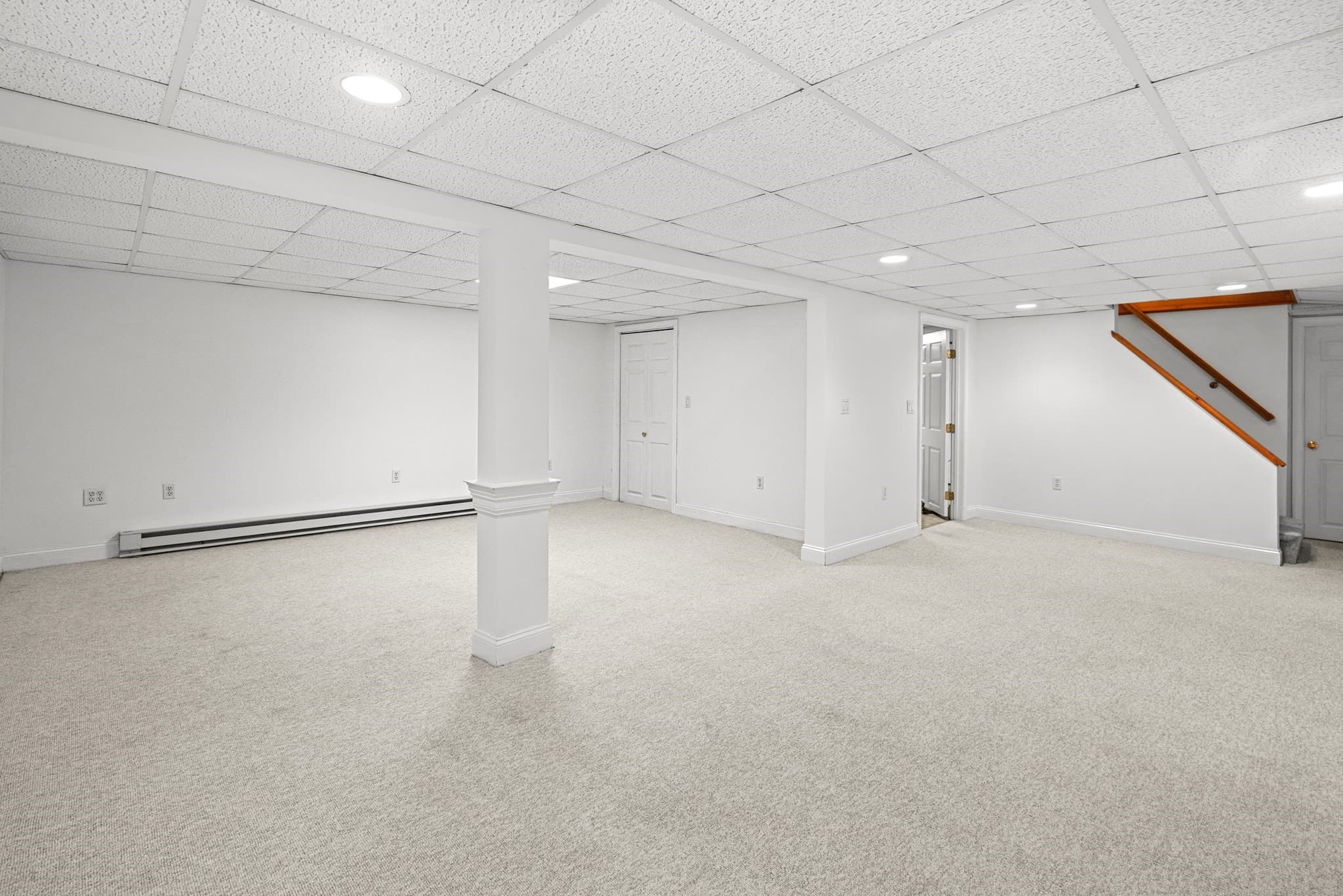 Single Family Residence at 1036 Cohannet St, Taunton MA 02780, Taunton, photo 30 of 37