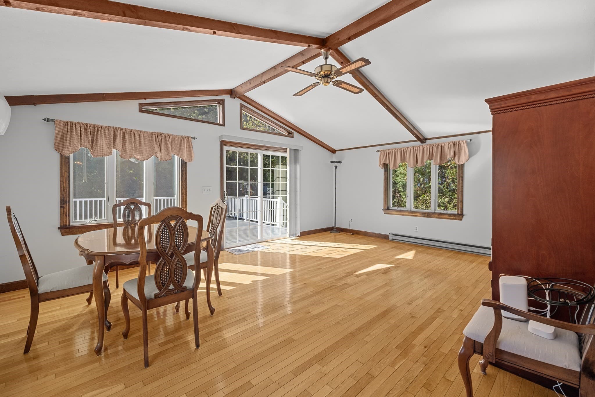 Single Family Residence at 1036 Cohannet St, Taunton MA 02780, Taunton, photo 10 of 37