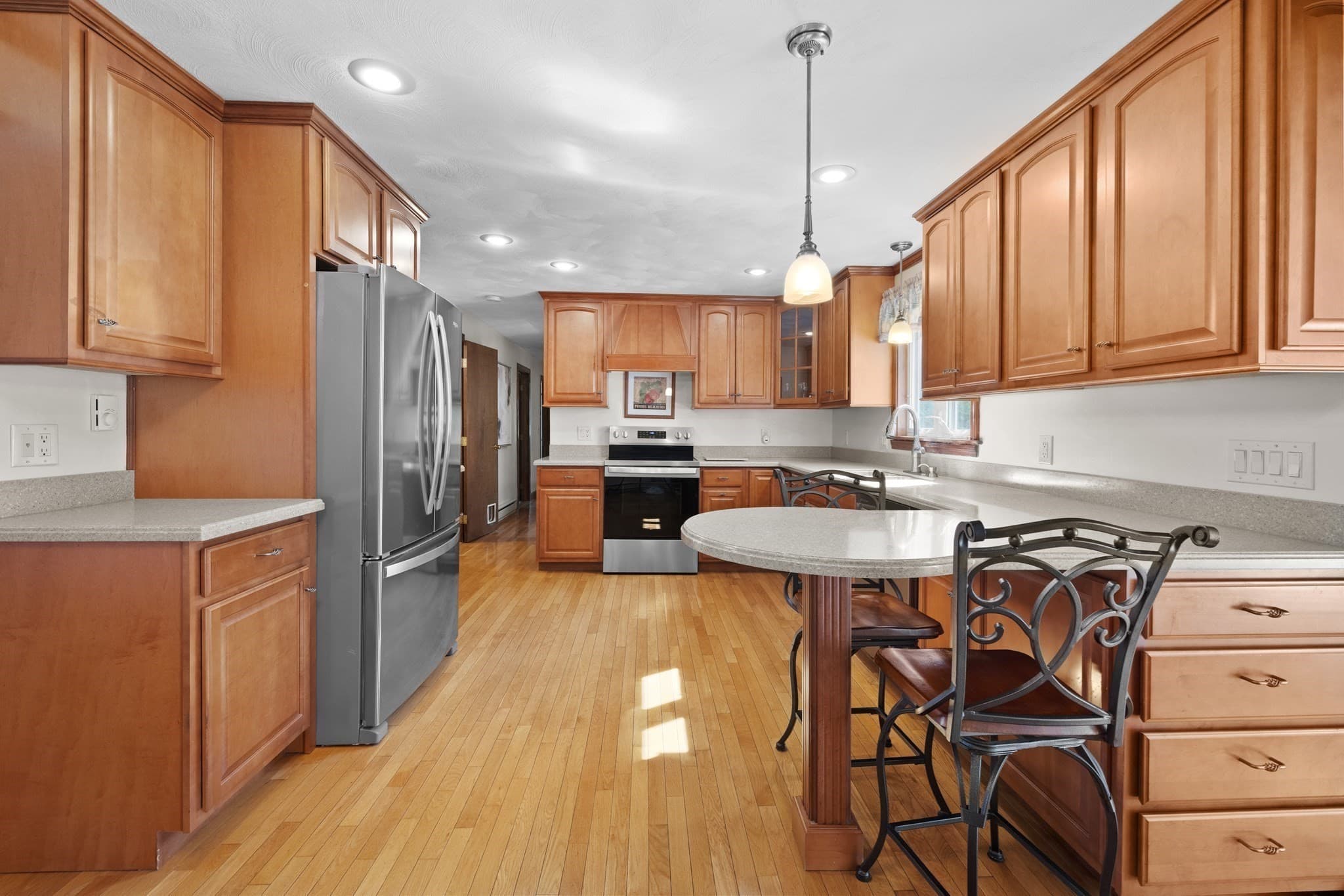 Single Family Residence at 1036 Cohannet St, Taunton MA 02780, Taunton, photo 8 of 37