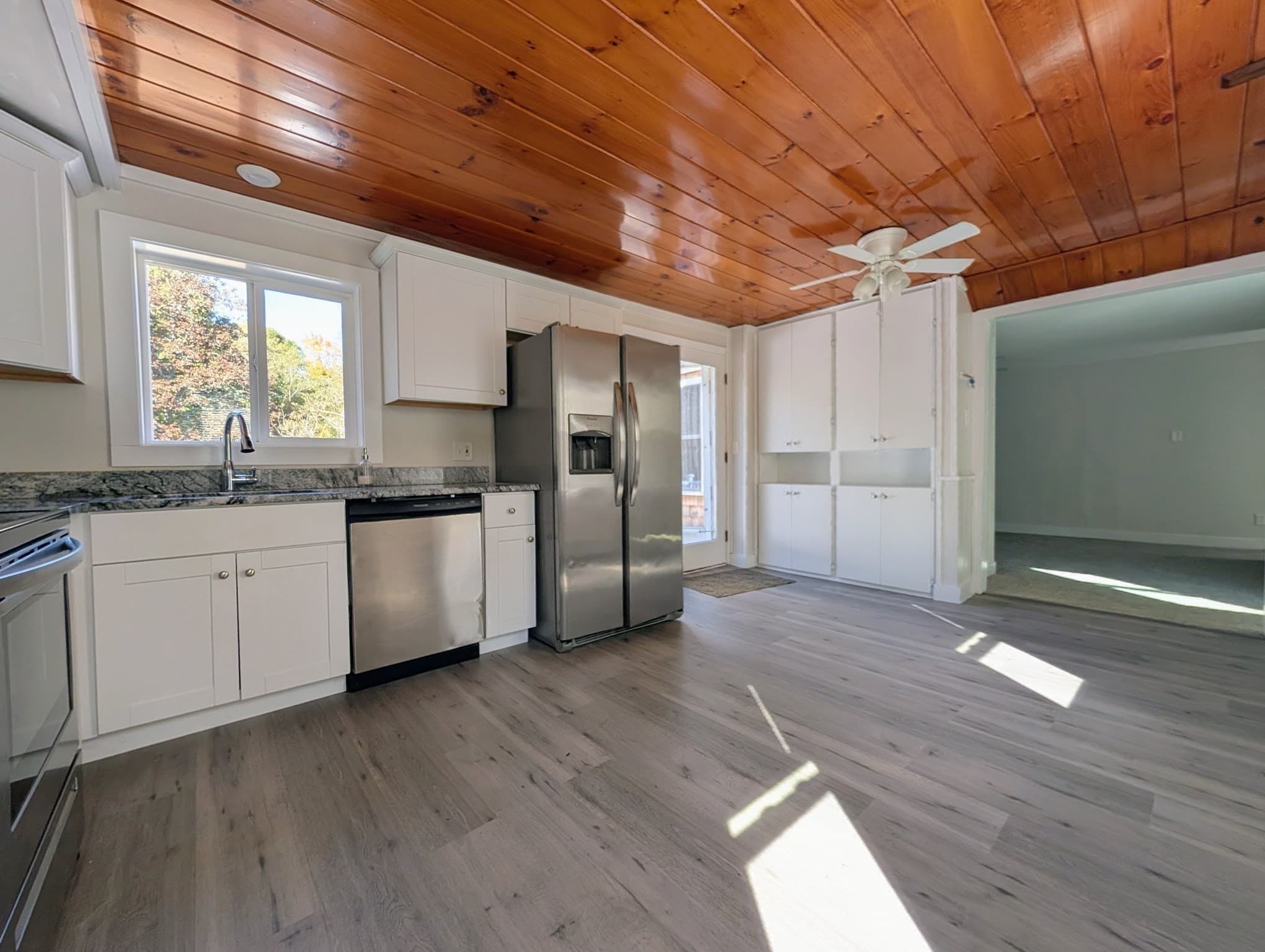 2 Family - 2 Units Up/Down at 532 Main Street, Wareham MA 02571, Wareham, photo 8 of 27