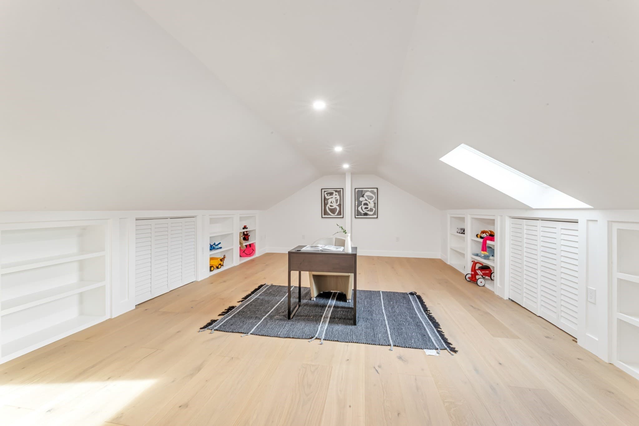 Single Family Residence at 101 Hackensack Road, Boston MA 02132, Boston, photo 22 of 37