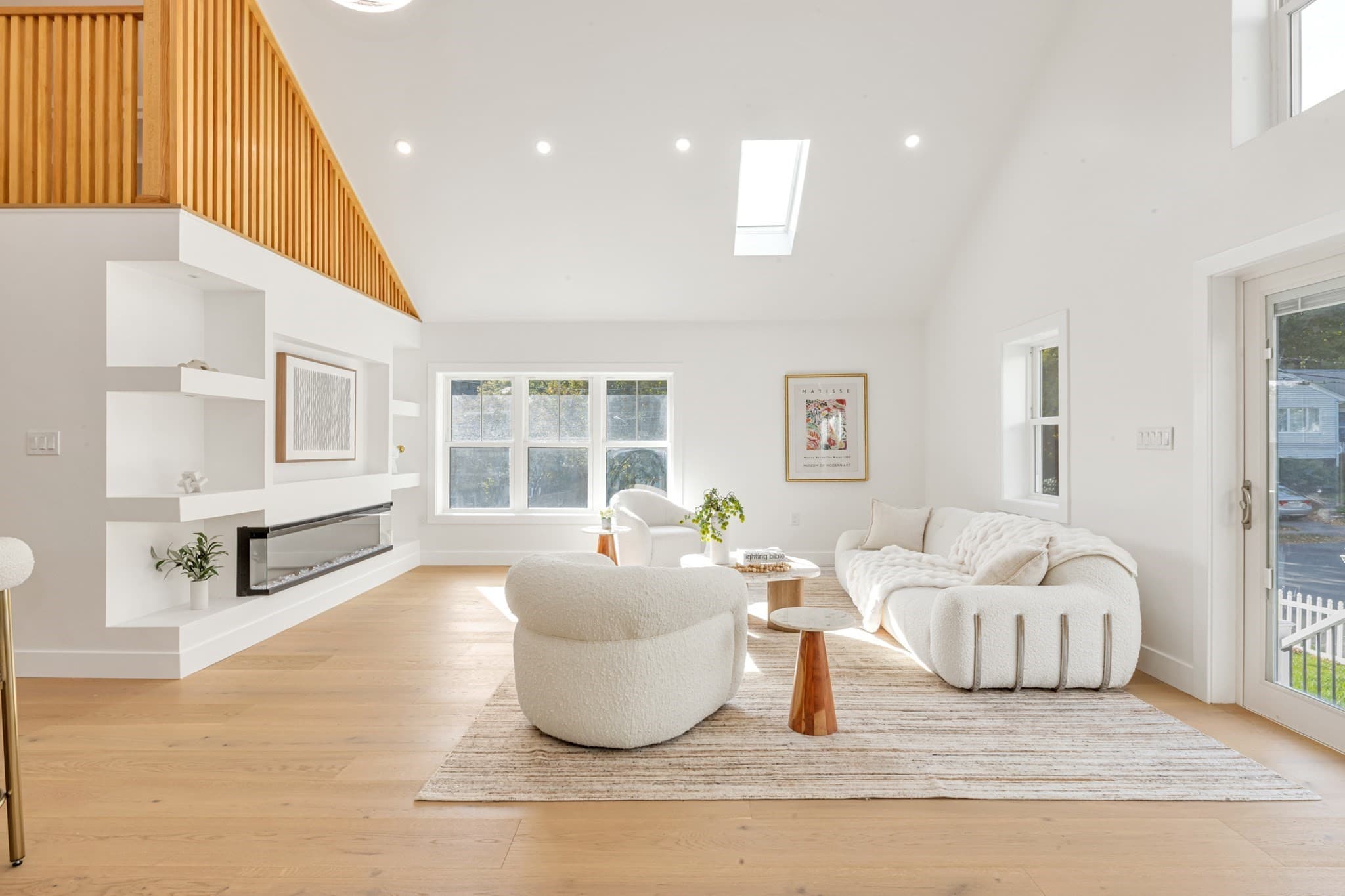 Single Family Residence at 101 Hackensack Road, Boston MA 02132, Boston, photo 3 of 37
