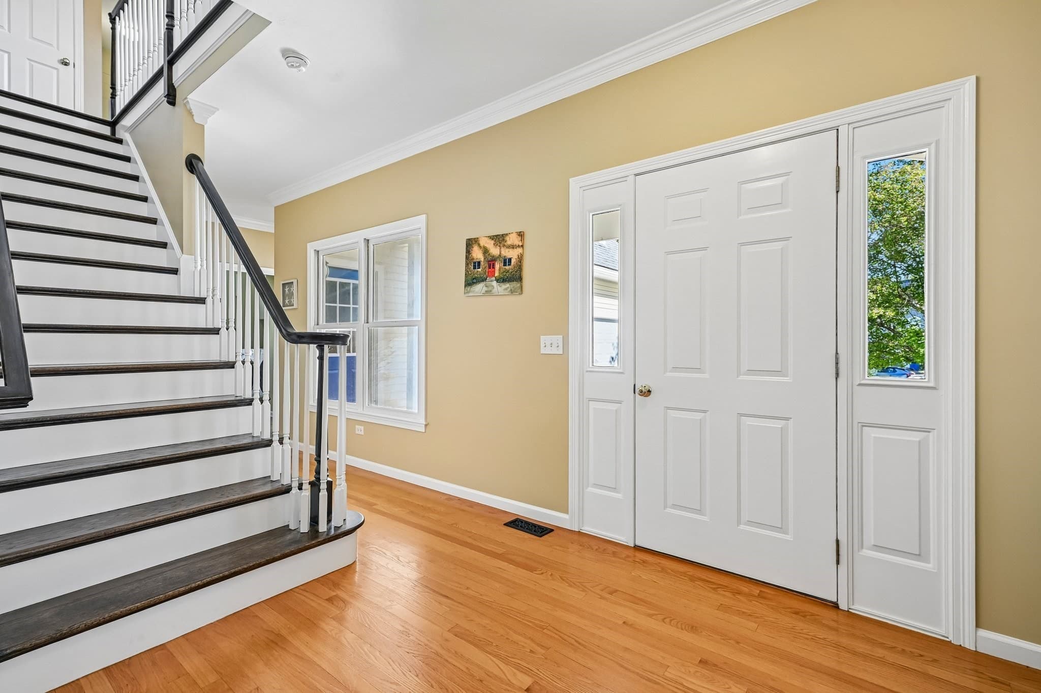 Single Family Residence at 2 Stone Meadow Farm Dr, Shrewsbury MA 01545, Shrewsbury, photo 3 of 42