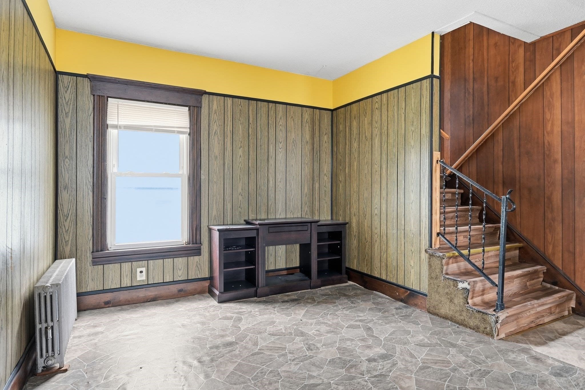Single Family Residence at 54 Commonwealth Ave, Springfield MA 01108, Springfield, photo 7 of 42