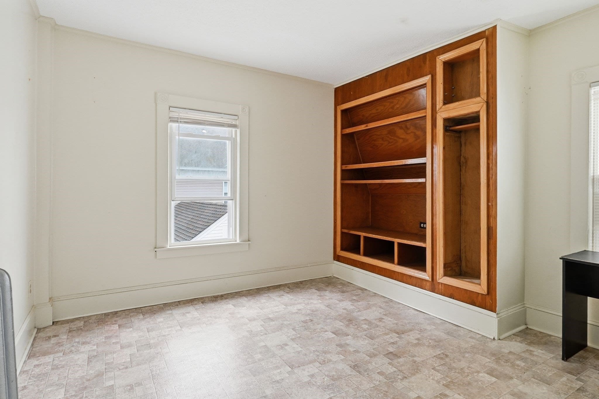Single Family Residence at 54 Commonwealth Ave, Springfield MA 01108, Springfield, photo 31 of 42