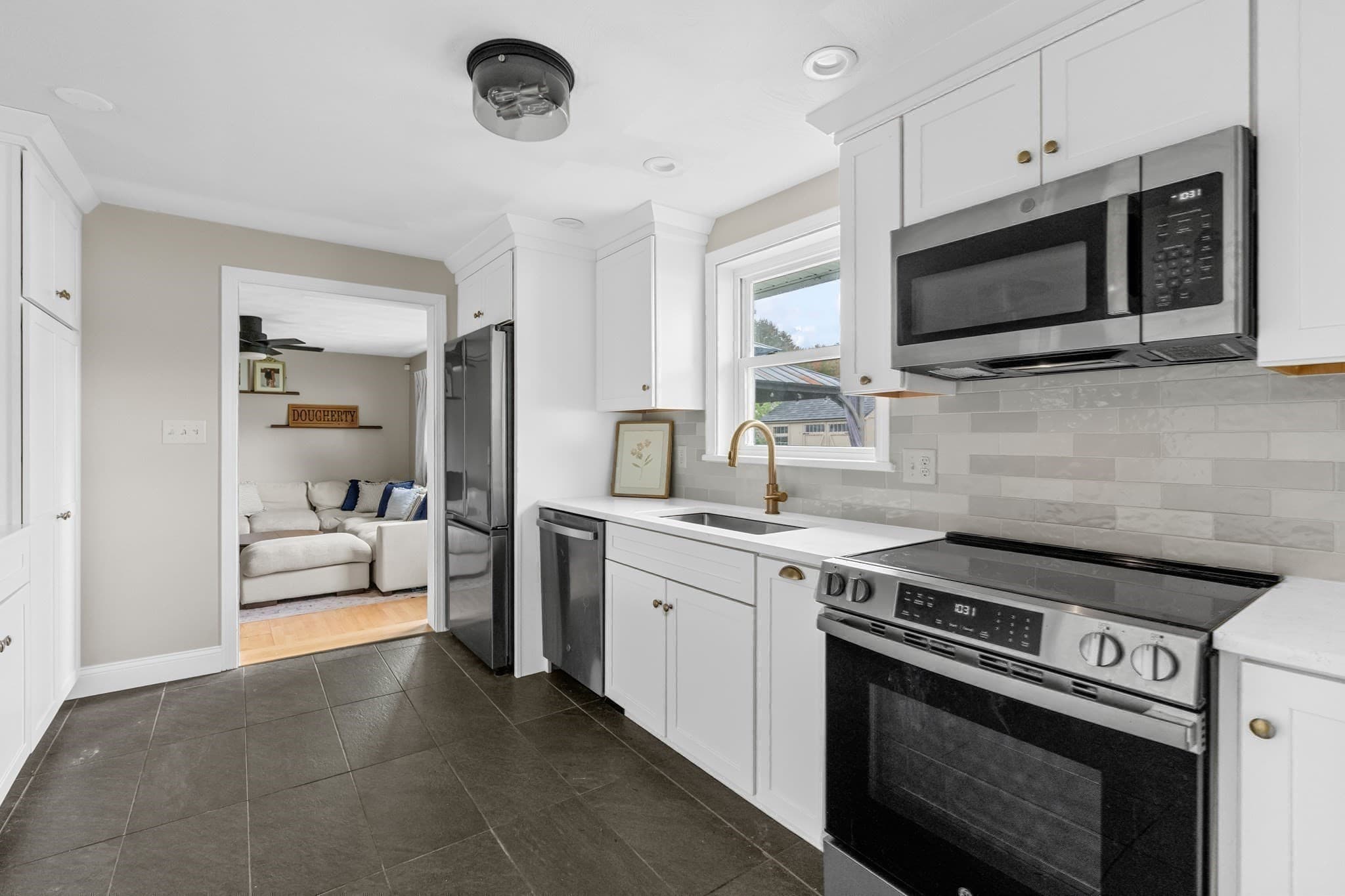 Single Family Residence at 29 Ernest St., Holbrook MA 02343, Holbrook, photo 15 of 22