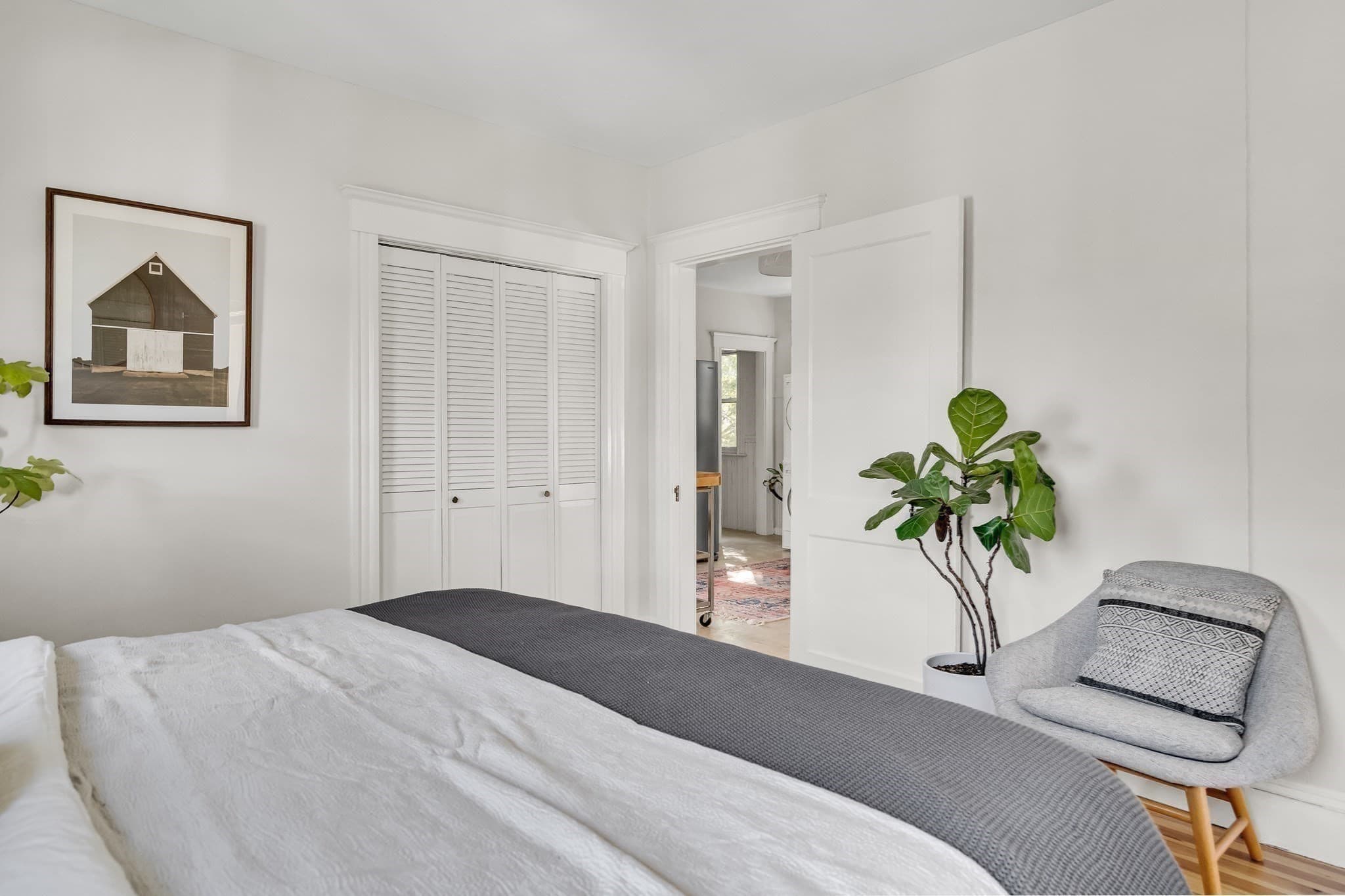 Condominium at 122-126 Harvey Street # 3, Cambridge MA 02140, Cambridge, photo 6 of 15