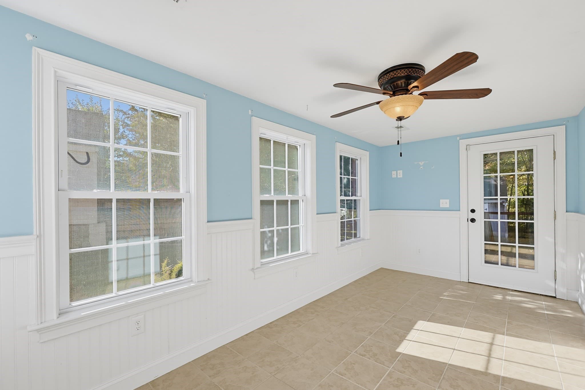 Single Family Residence at 116 Lakeshore Dr, Blackstone MA 01504, Blackstone, photo 23 of 31