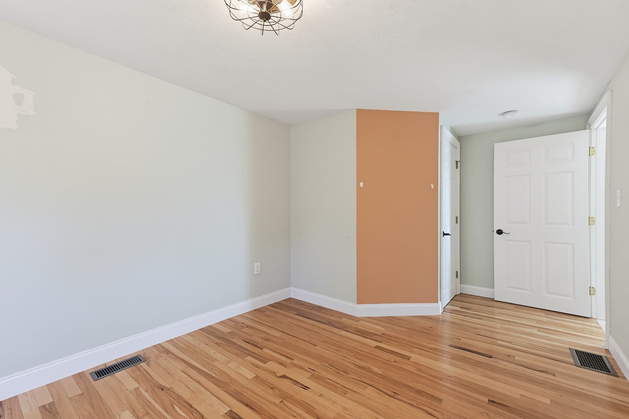 Single Family Residence at 116 Lakeshore Dr, Blackstone MA 01504, Blackstone, photo 20 of 31