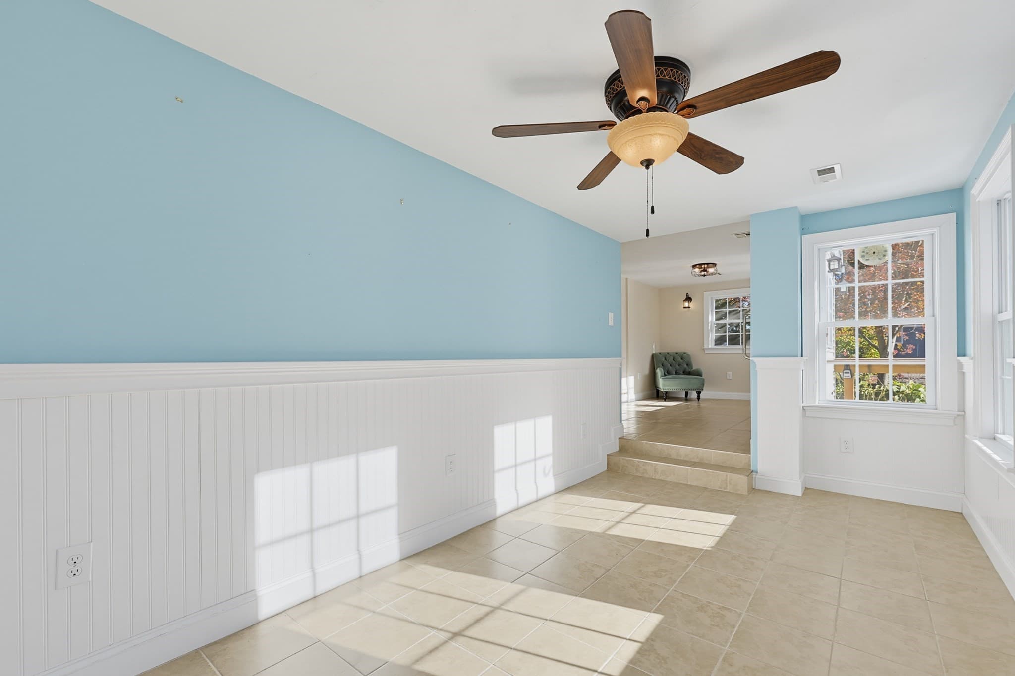 Single Family Residence at 116 Lakeshore Dr, Blackstone MA 01504, Blackstone, photo 21 of 31