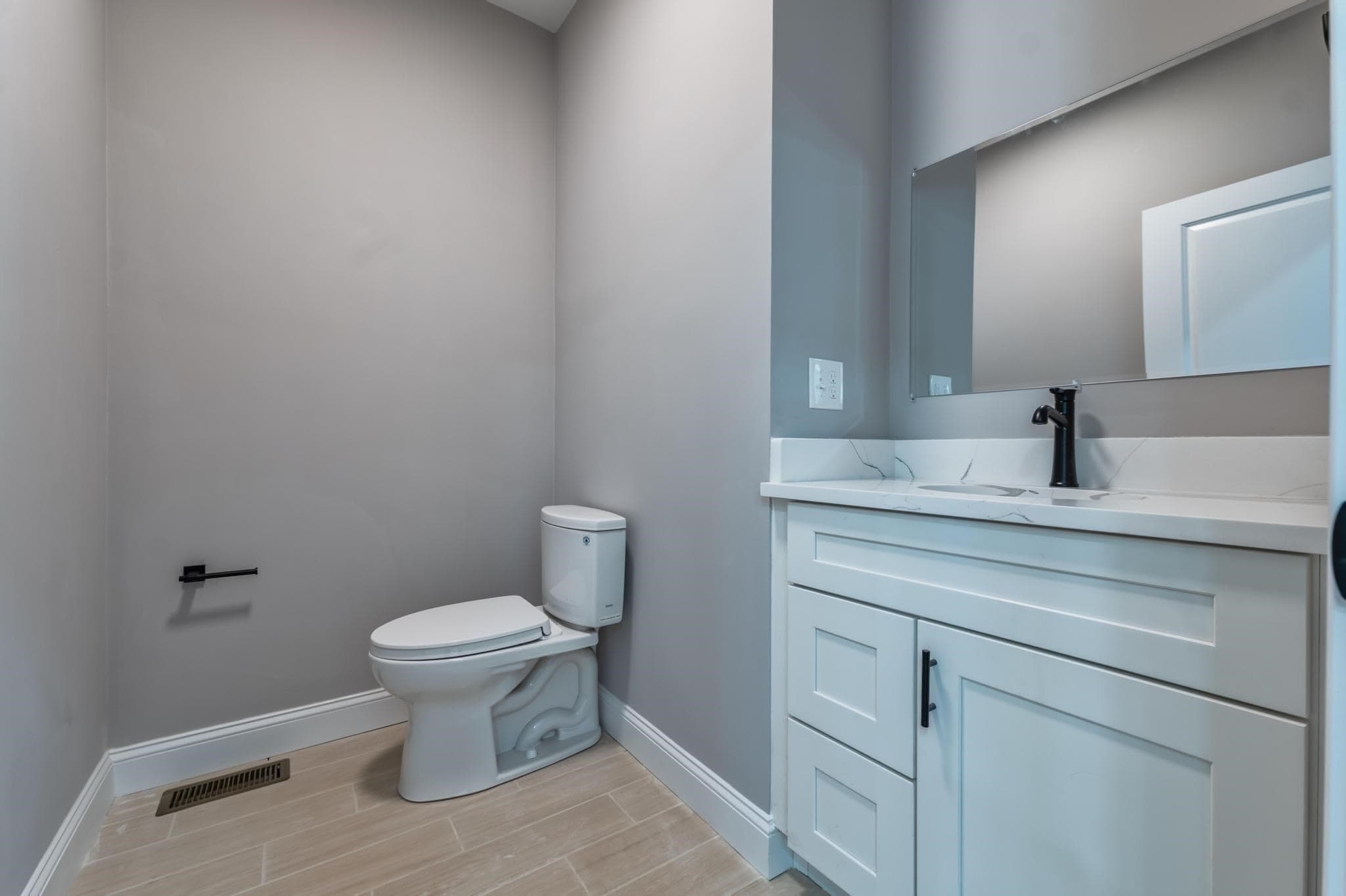 Condominium at 362 High Street # 362, Fall River MA 02720, Fall River, photo 14 of 38