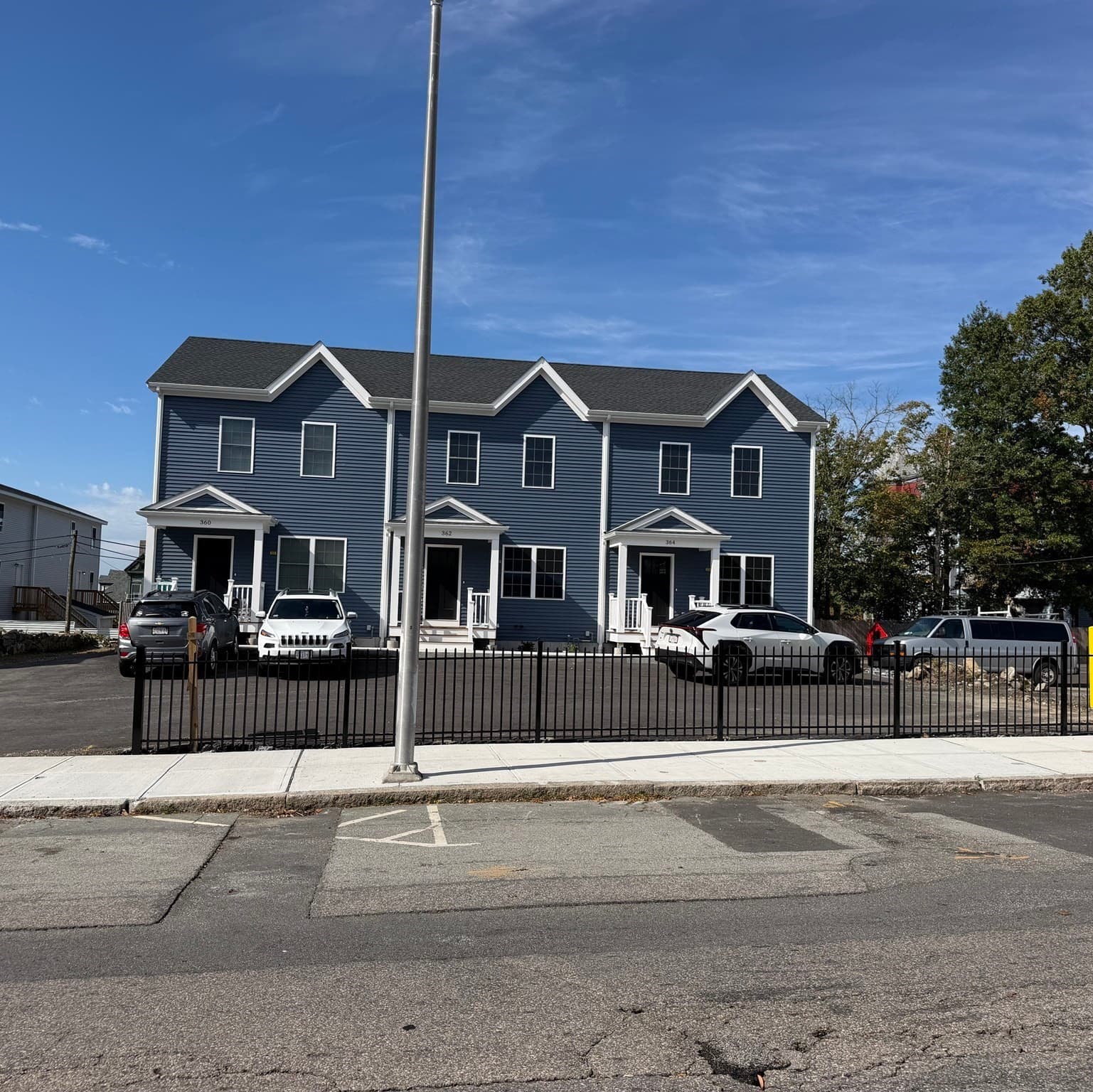 364 High Street # 364, Fall River MA 02720