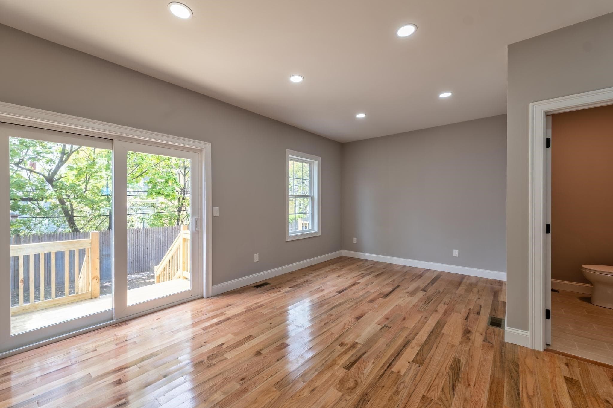 Condominium at 364 High Street # 364, Fall River MA 02720, Fall River, photo 18 of 37