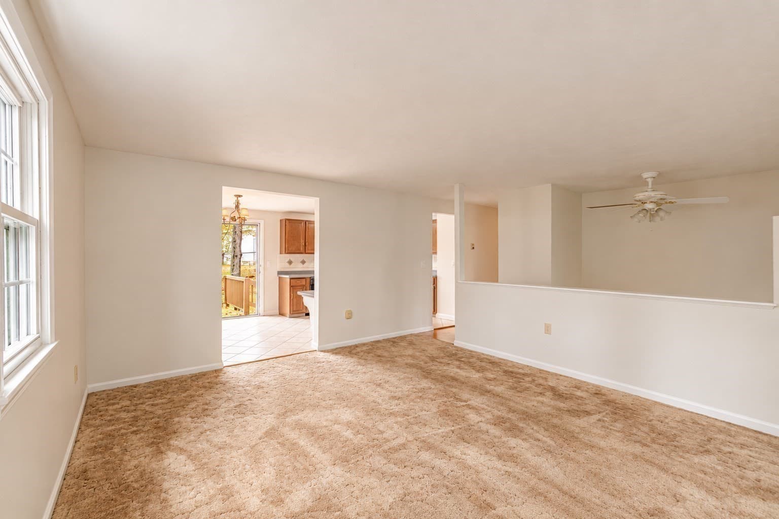 Single Family Residence at 12 Amy Ave., Leominster MA 01453, Leominster, photo 12 of 38