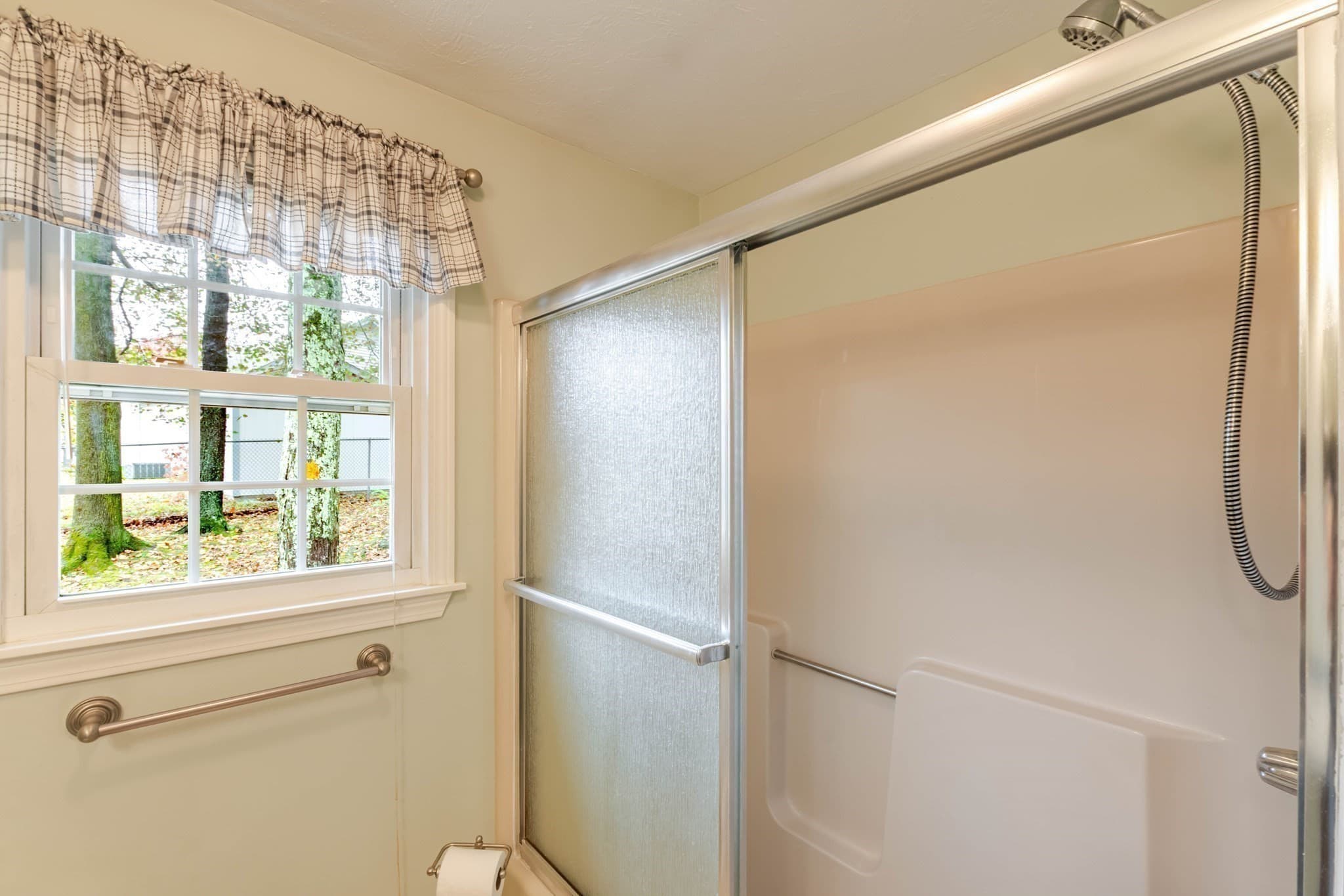 Single Family Residence at 12 Amy Ave., Leominster MA 01453, Leominster, photo 22 of 38