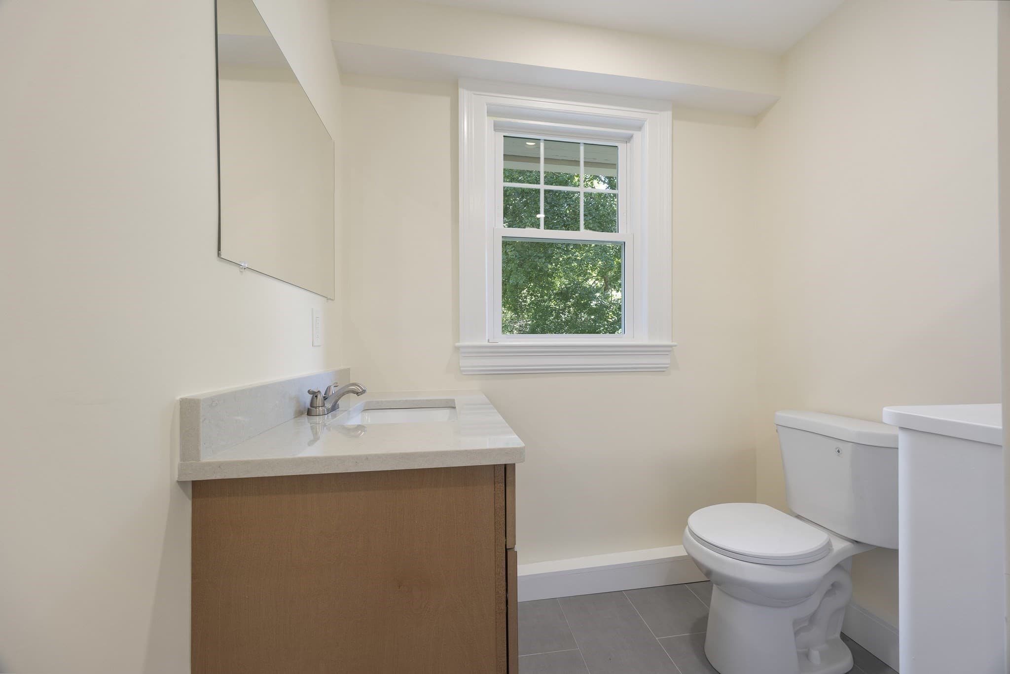 Condominium at 56 Vinton Street # 4, Melrose MA 02176, Melrose, photo 17 of 28