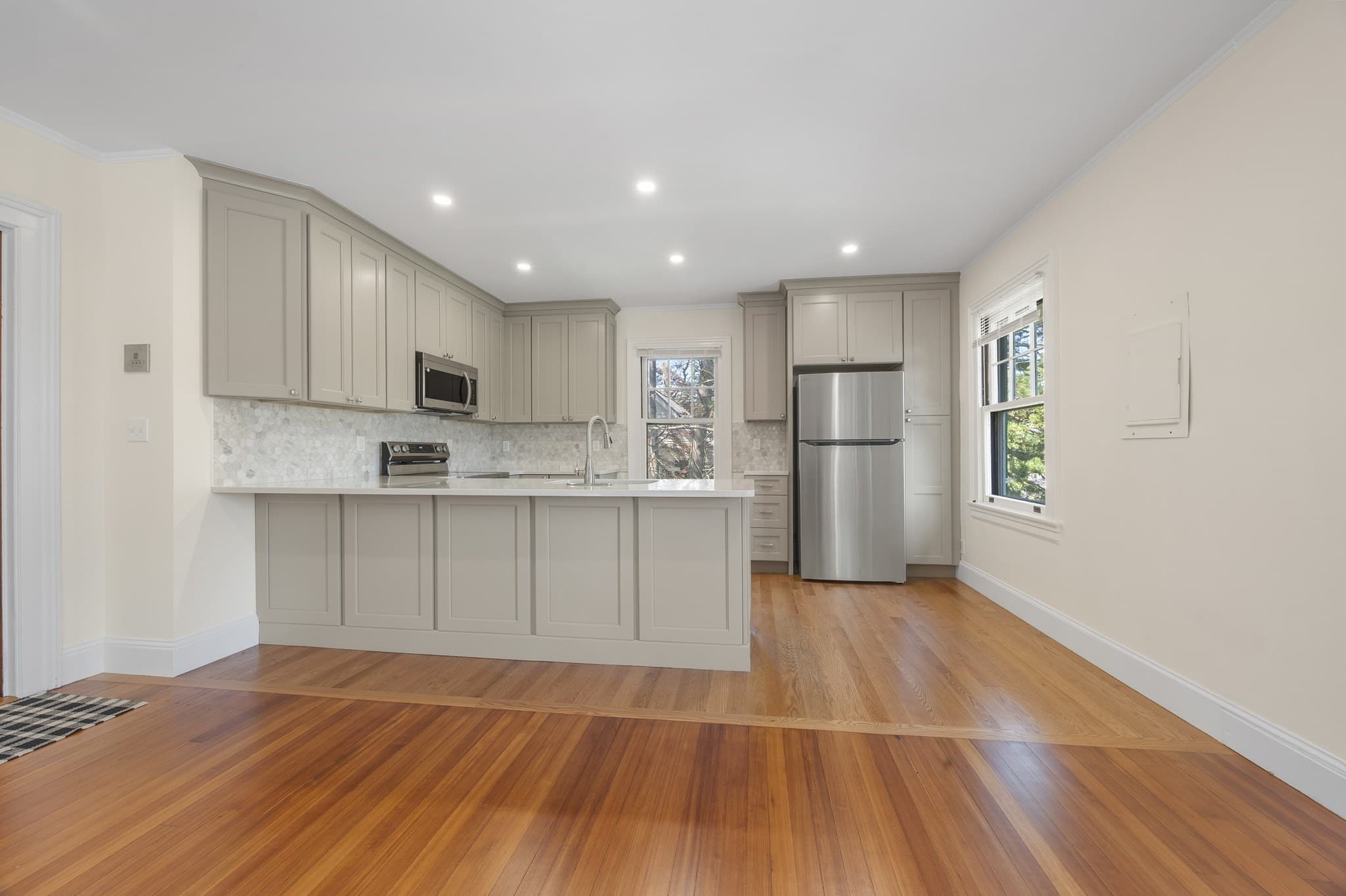 Condominium at 56 Vinton Street # 4, Melrose MA 02176, Melrose, photo 10 of 28